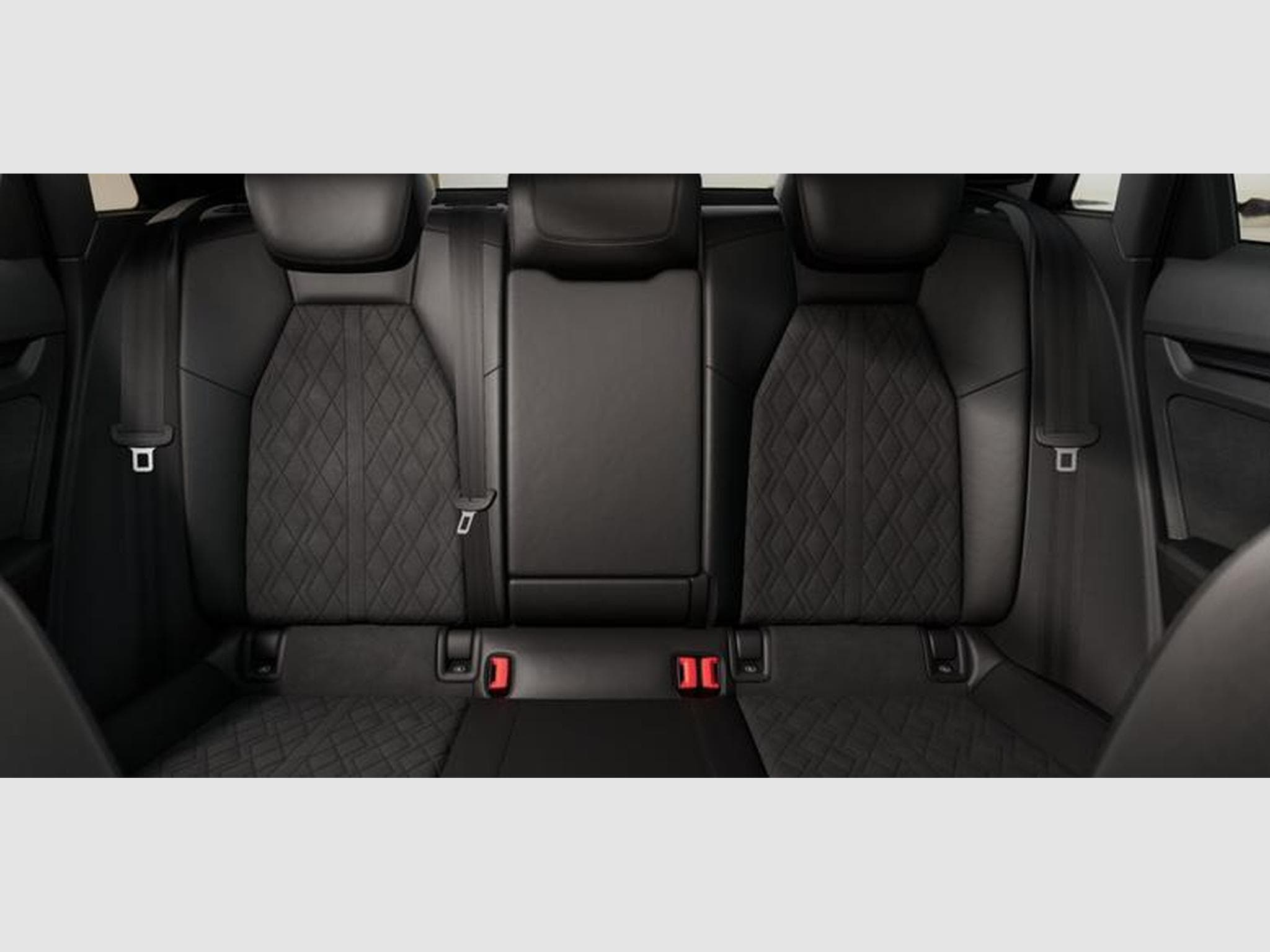 Audi RS3 Sportback 2.5 TFSI 294 kW (400 PS) 7-Gang-S-tronic (2026) - Photo 4
