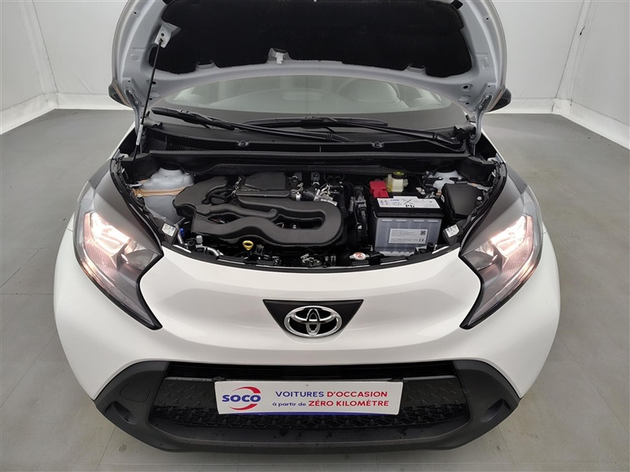 Toyota Aygo 1.0 VVT-i 72 Business CARPLAY / CAMERA (2026) - Photo 21