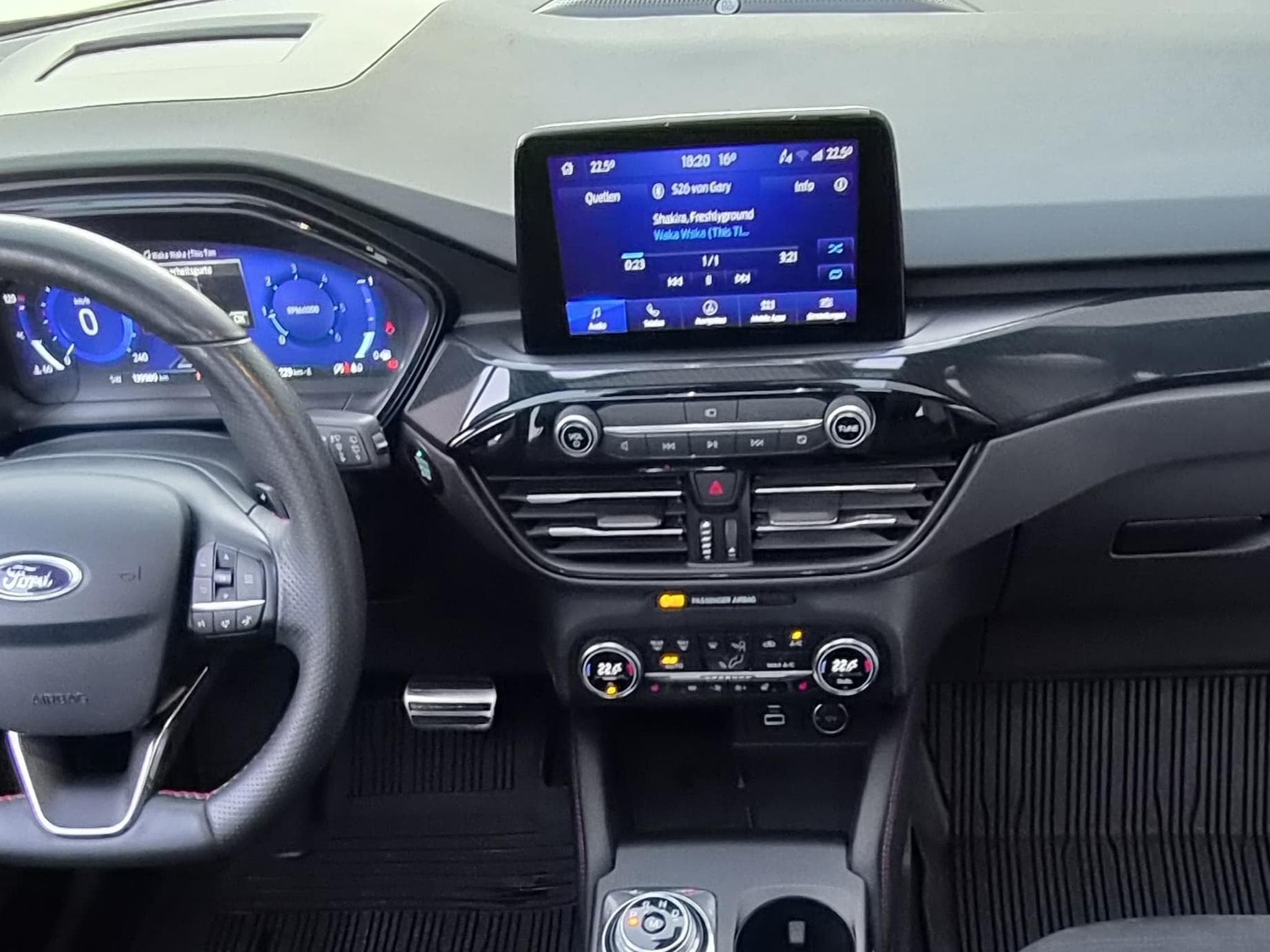 Ford Kuga ST line (2020) - Photo 3
