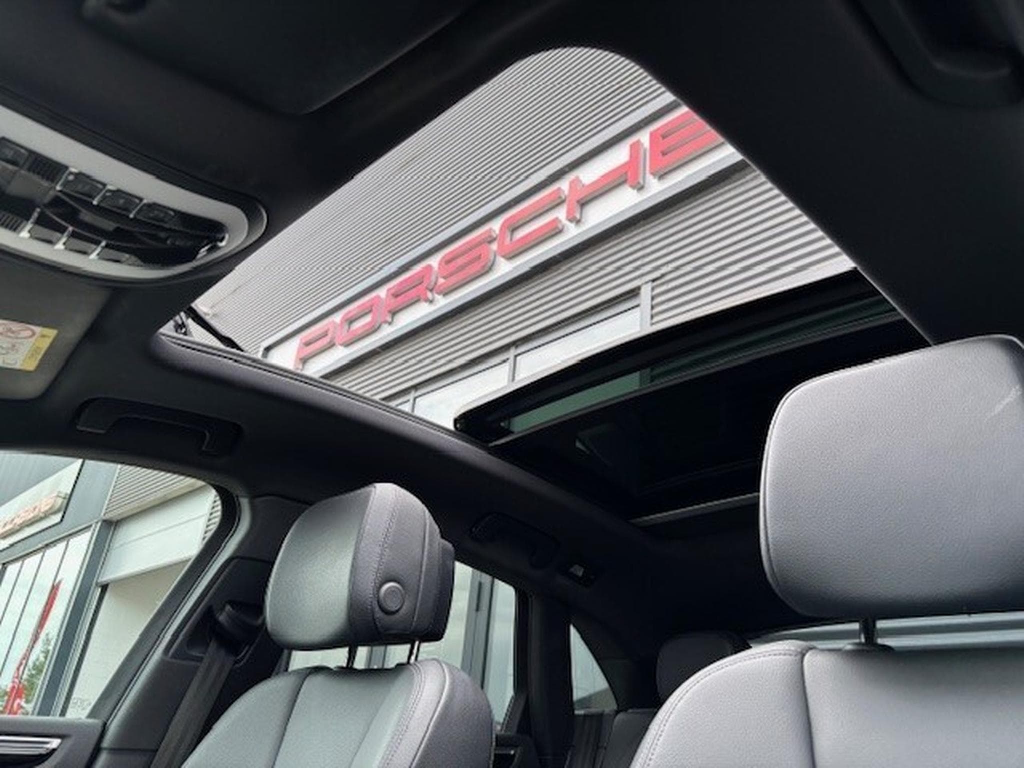 Porsche Macan S (2023) - Foto 12