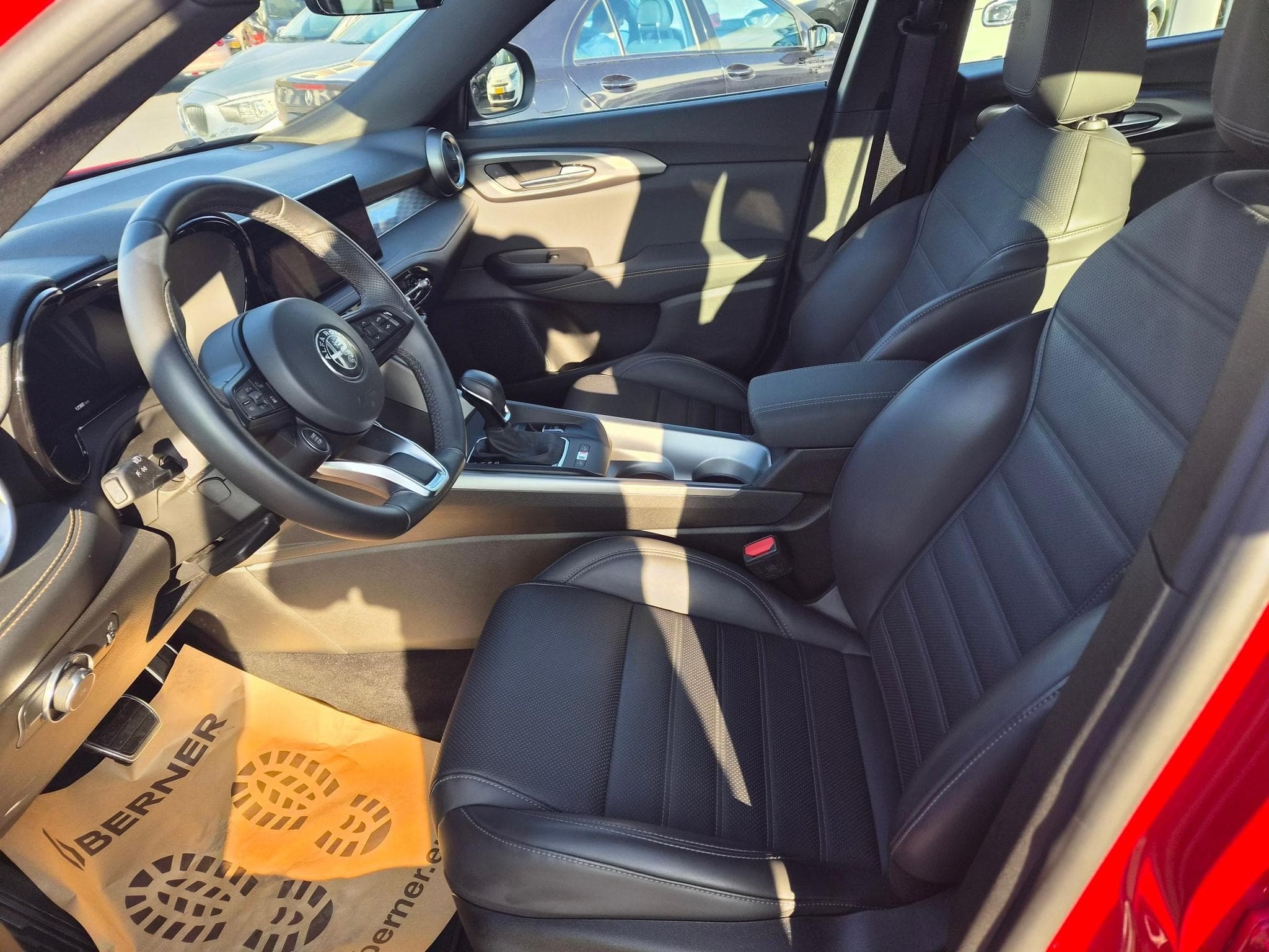 Alfa-Romeo Tonale SPRINT MJET 130 ch (2024) - Photo 7