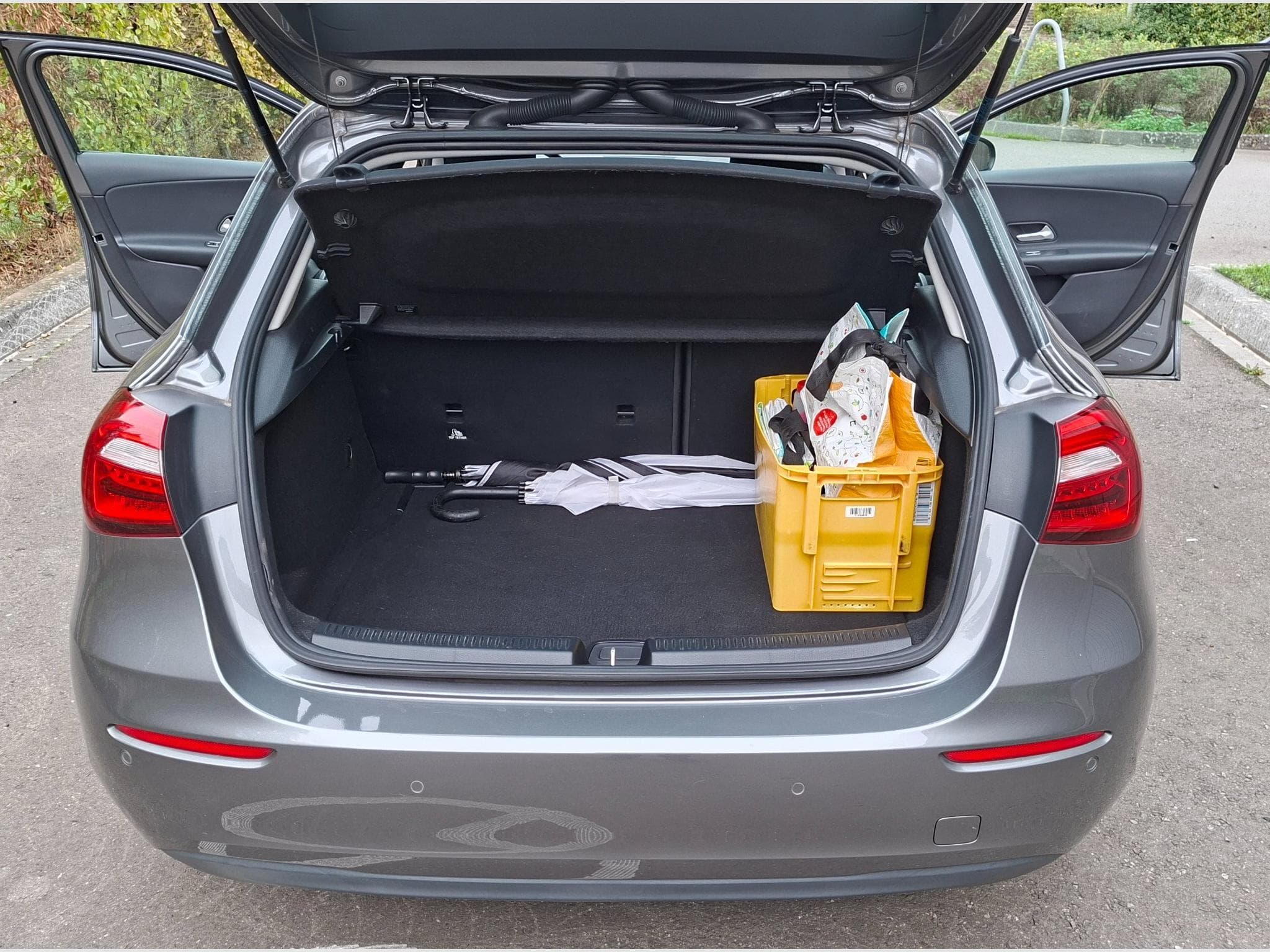 Mercedes A 180 (2021) - Photo 8