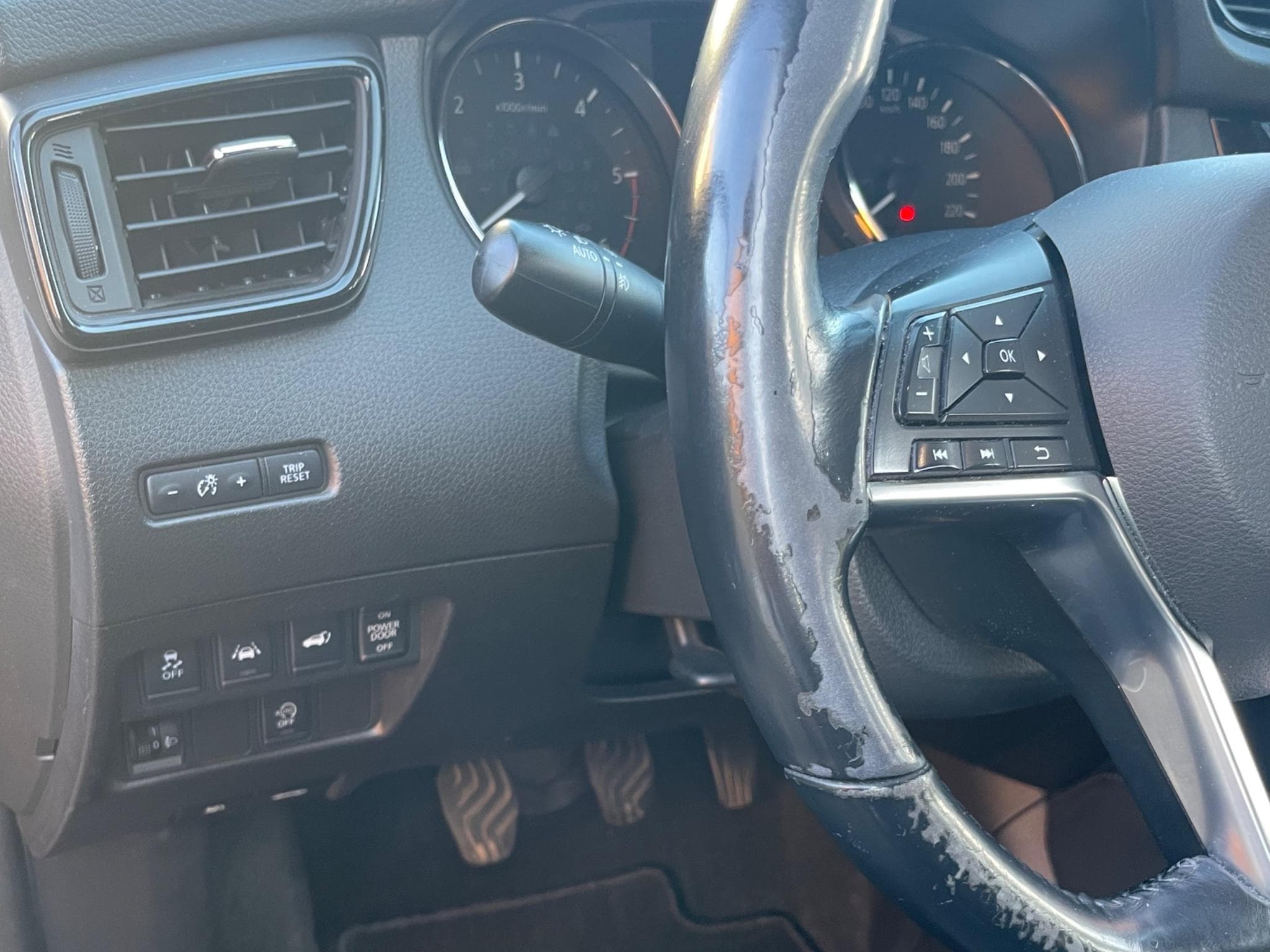 Nissan X-Trail 4x4 T32 (2018) - Foto 15