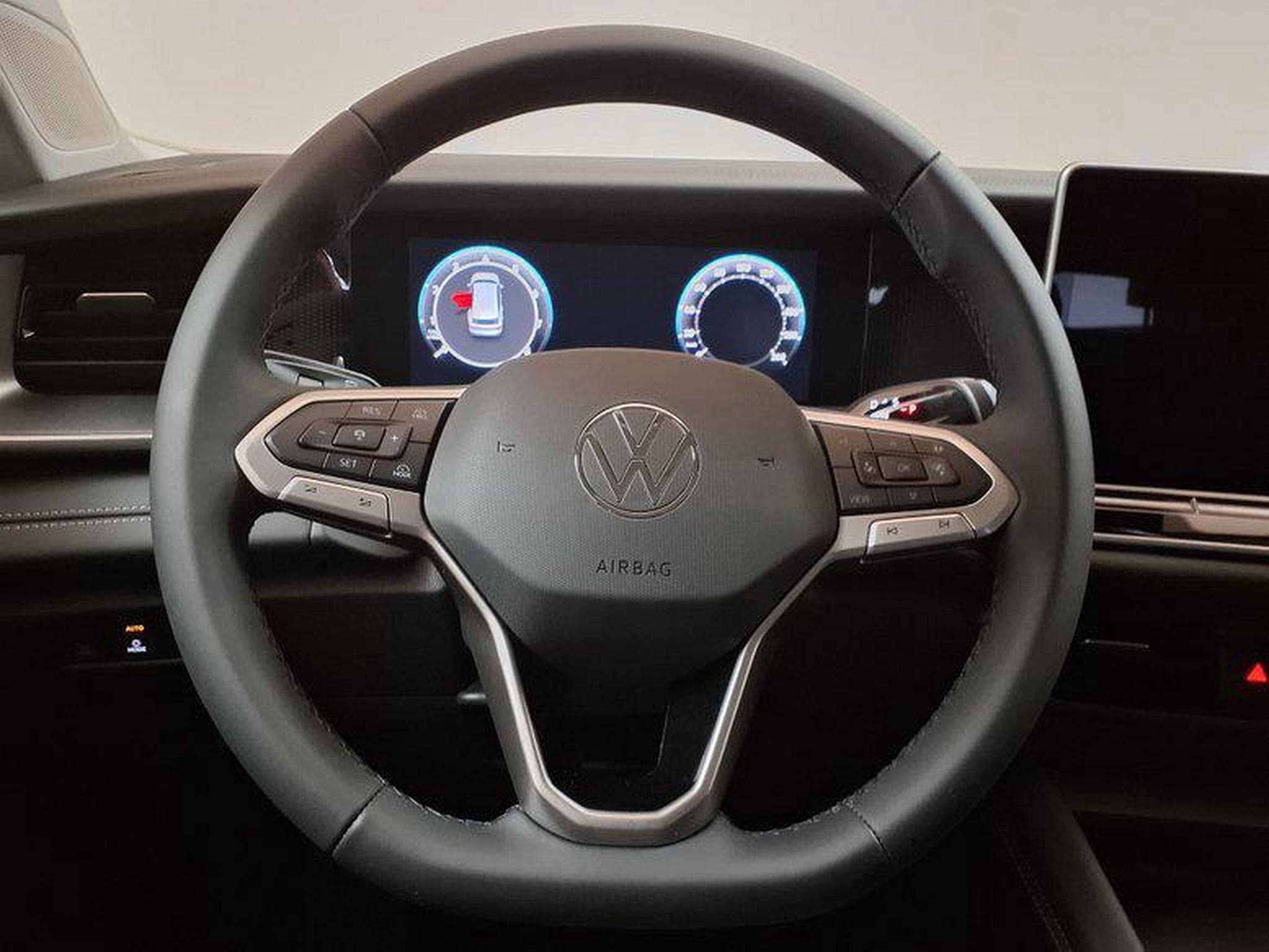 VW Tayron Life 1.5 eTSI 7-Gang DSG (2026) - Photo 12