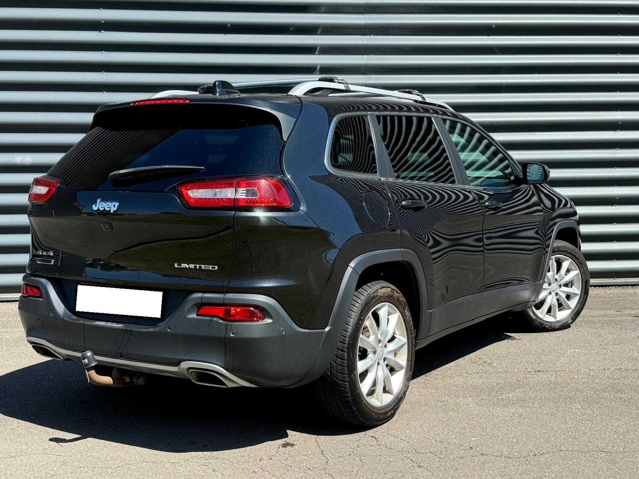 Jeep Cherokee Jeep CHEROKEE 2.0 MULTIJET 170CH LIMITED (2015) - Photo 3