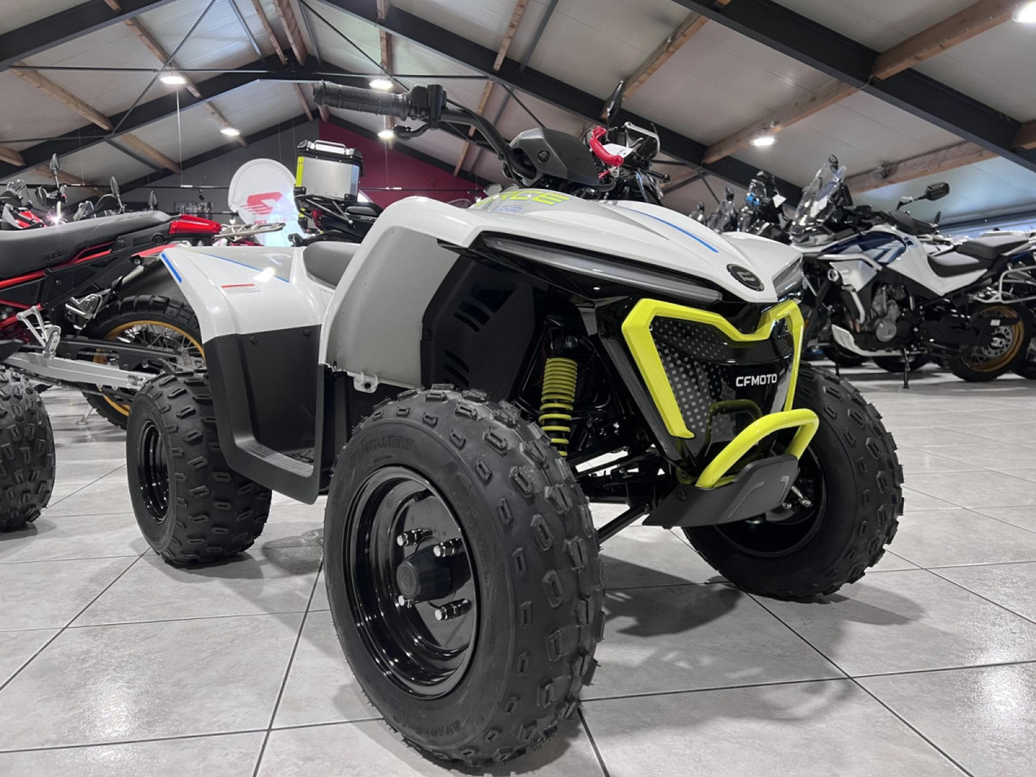 CF Moto CForce EV 110 (2026) - Foto 7