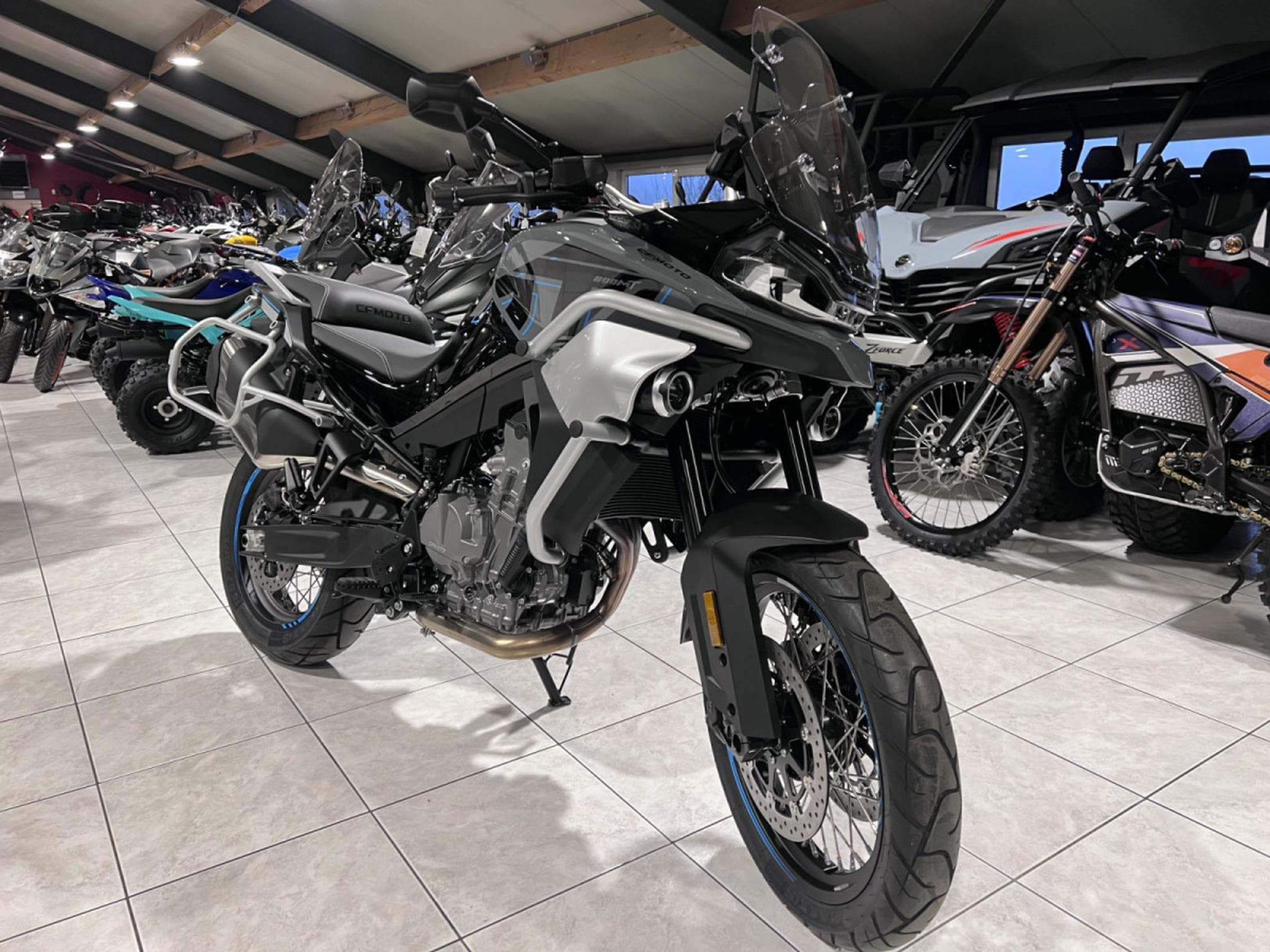 CF Moto MT SPORT (2026) - Foto 6
