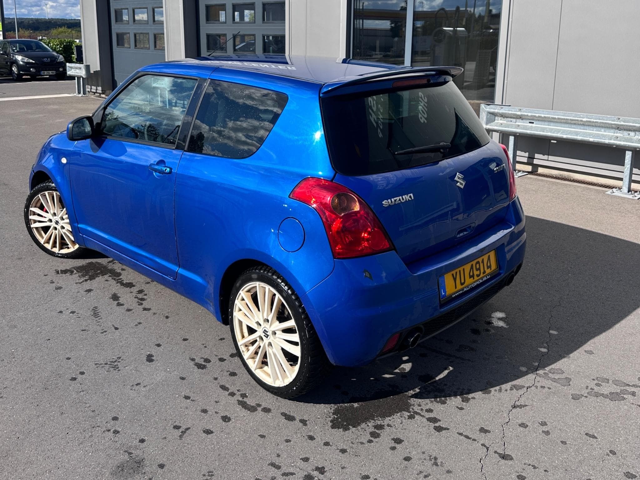 Suzuki Swift (2008) - Photo 3