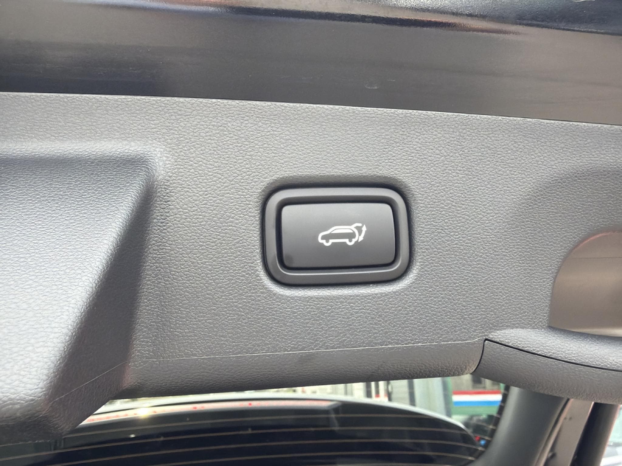 Hyundai Tucson 1.6 T-GDI HEV 6AT Shine Shadow N-LINE 239CV (2026) - Foto 25