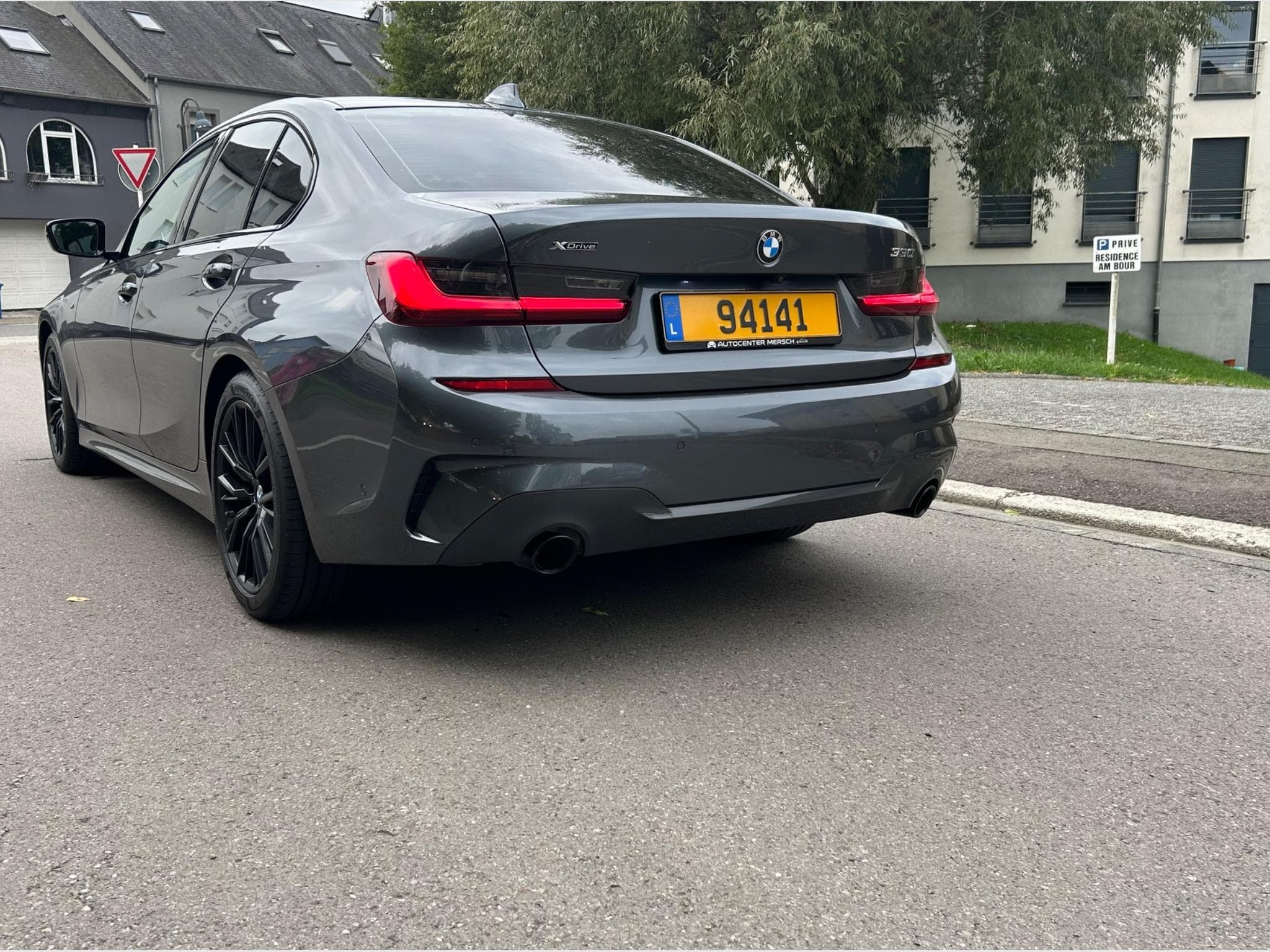 BMW 330 Sport M (2022) - Foto 3