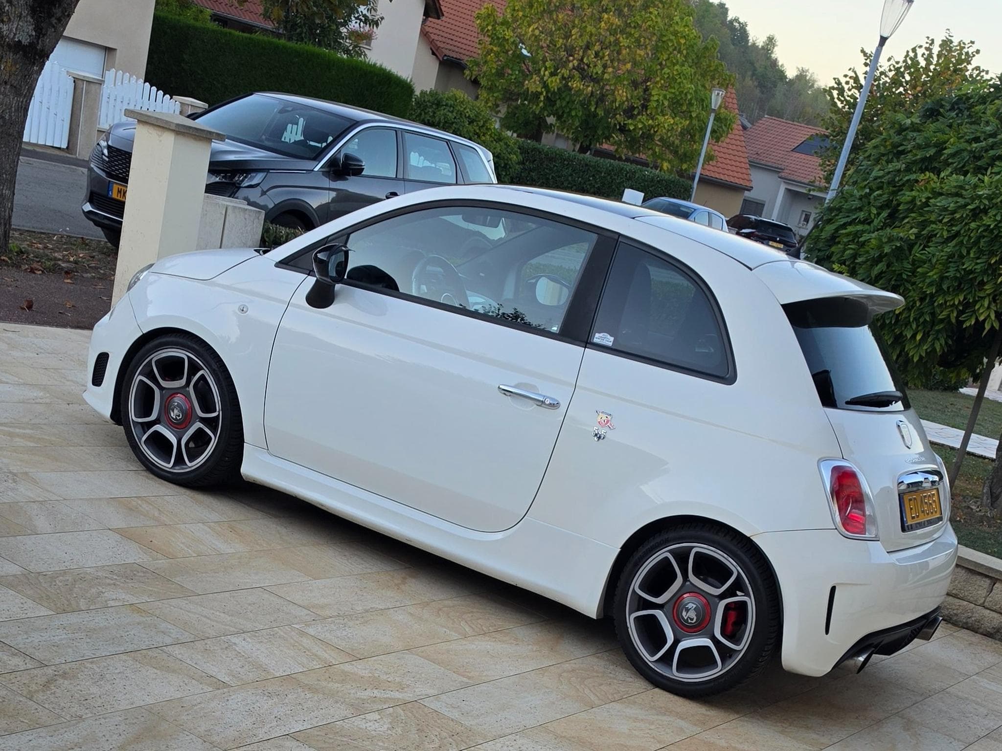 Abarth 595 Abarth (2011) - Photo 2