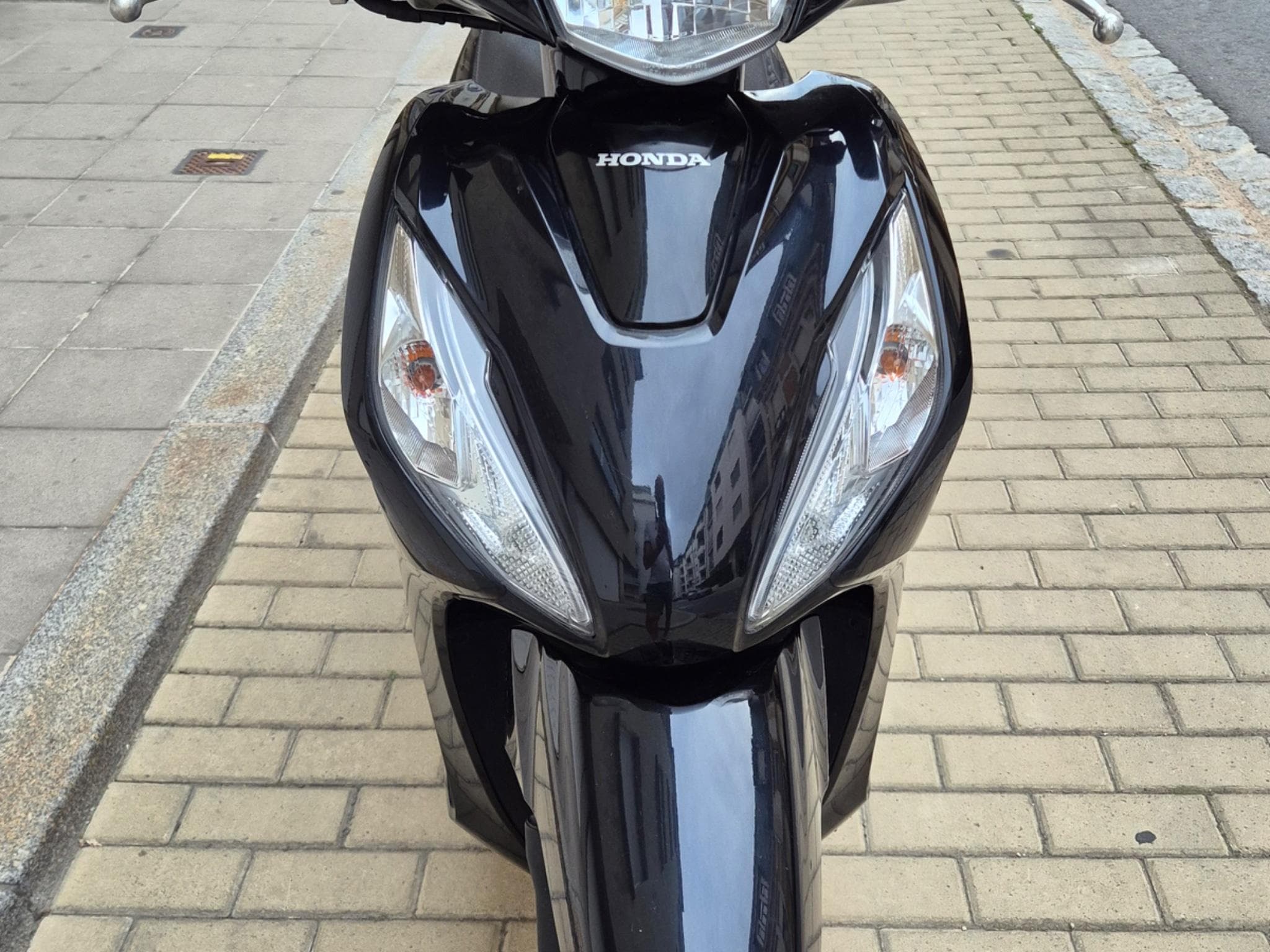 Honda Vision (2022) - Photo 3
