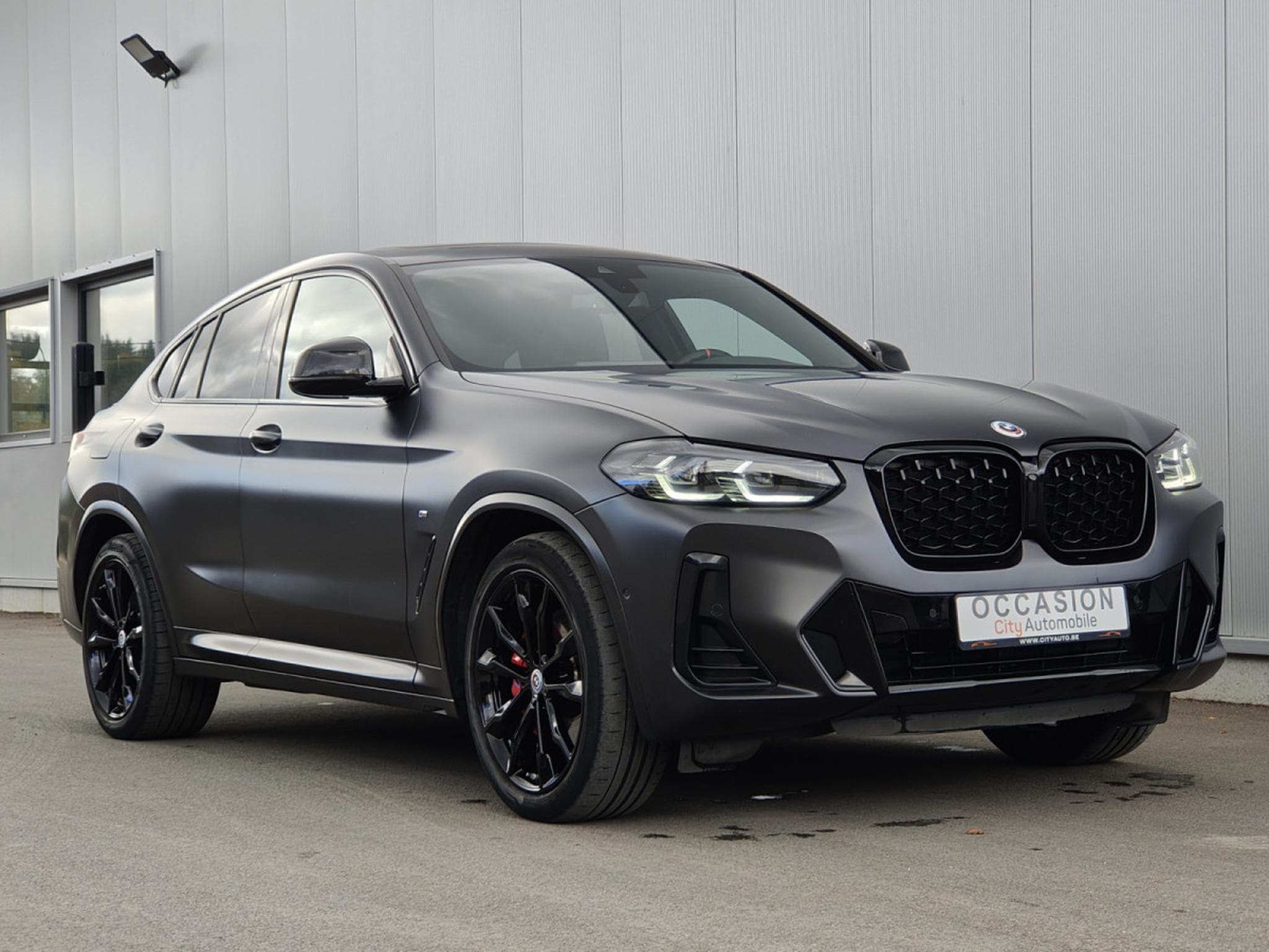 BMW X4 X4 XDRIVE20dA PACK M TOIT OUVRANT SIEGES M CARPLAY (2022) - Photo 30