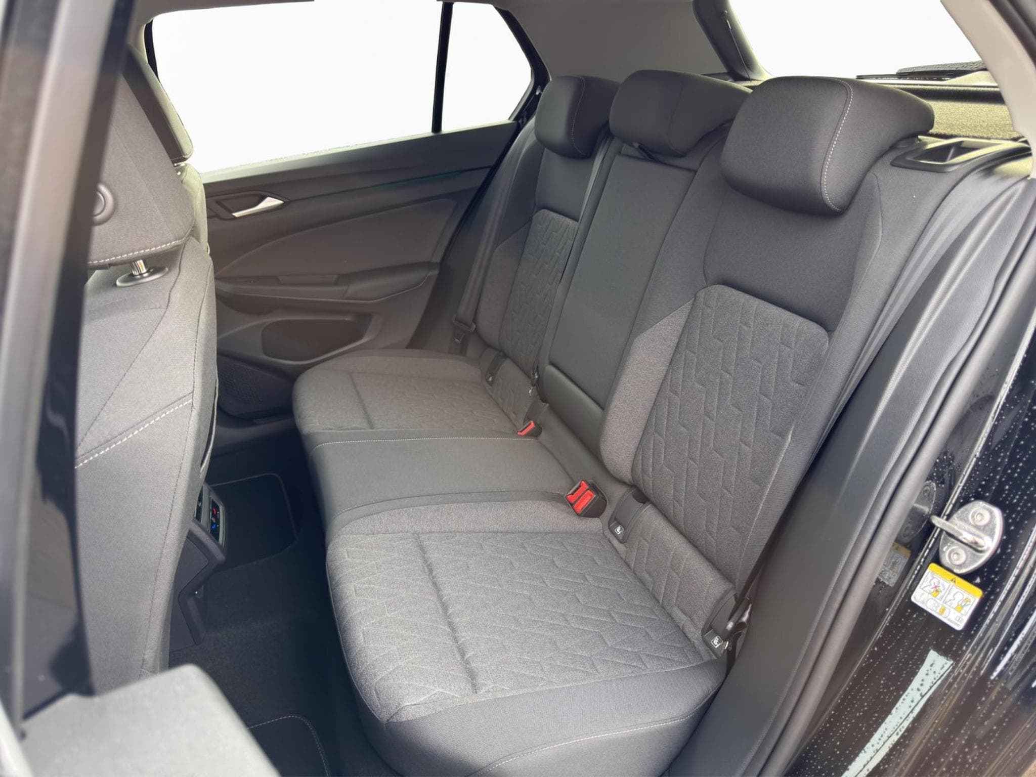 VW Golf Life (2026) - Photo 15