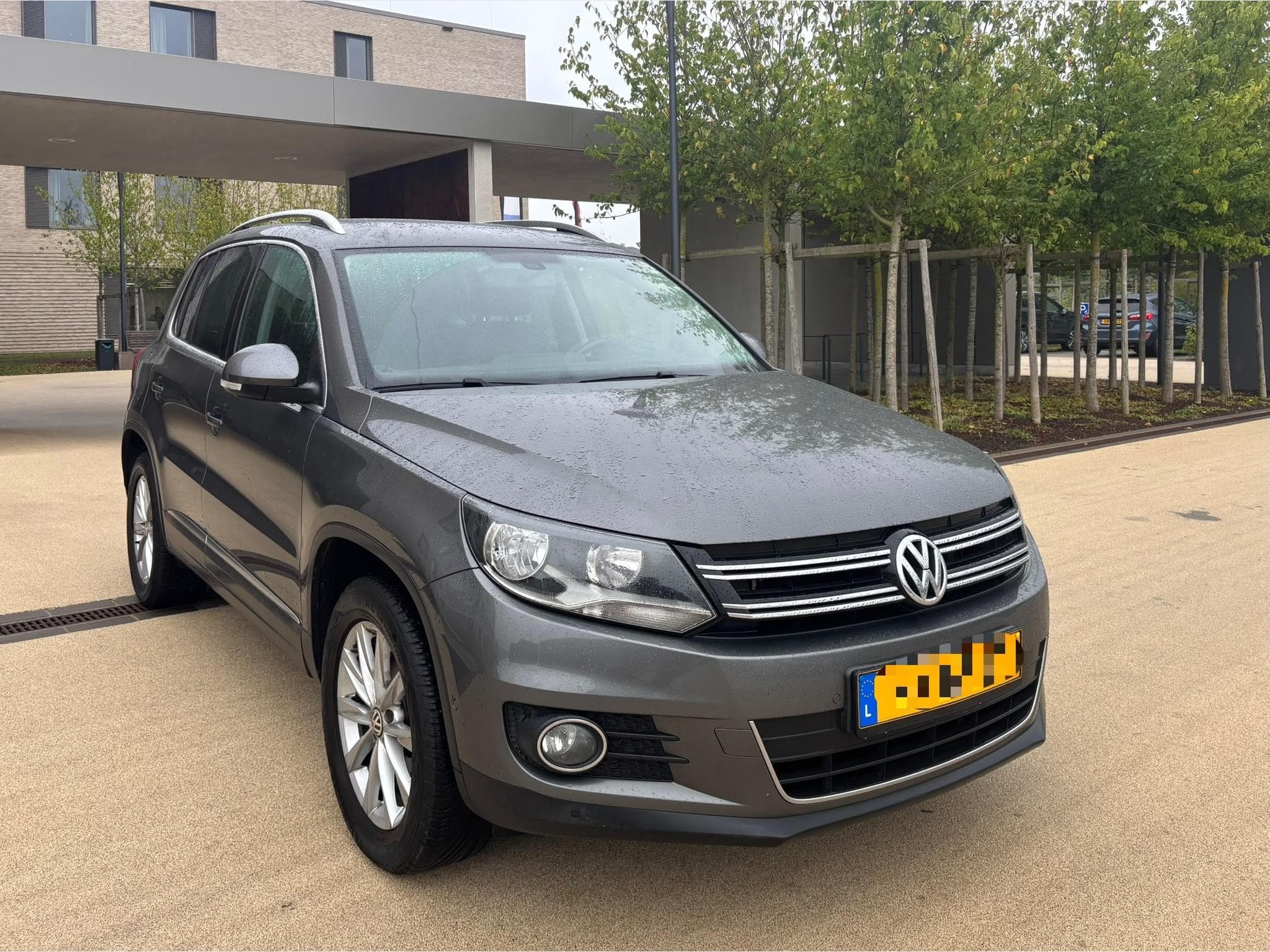 VW Tiguan Tiguan 2.0 TDI BlueMotion PANO FULL (2013) - Photo 14