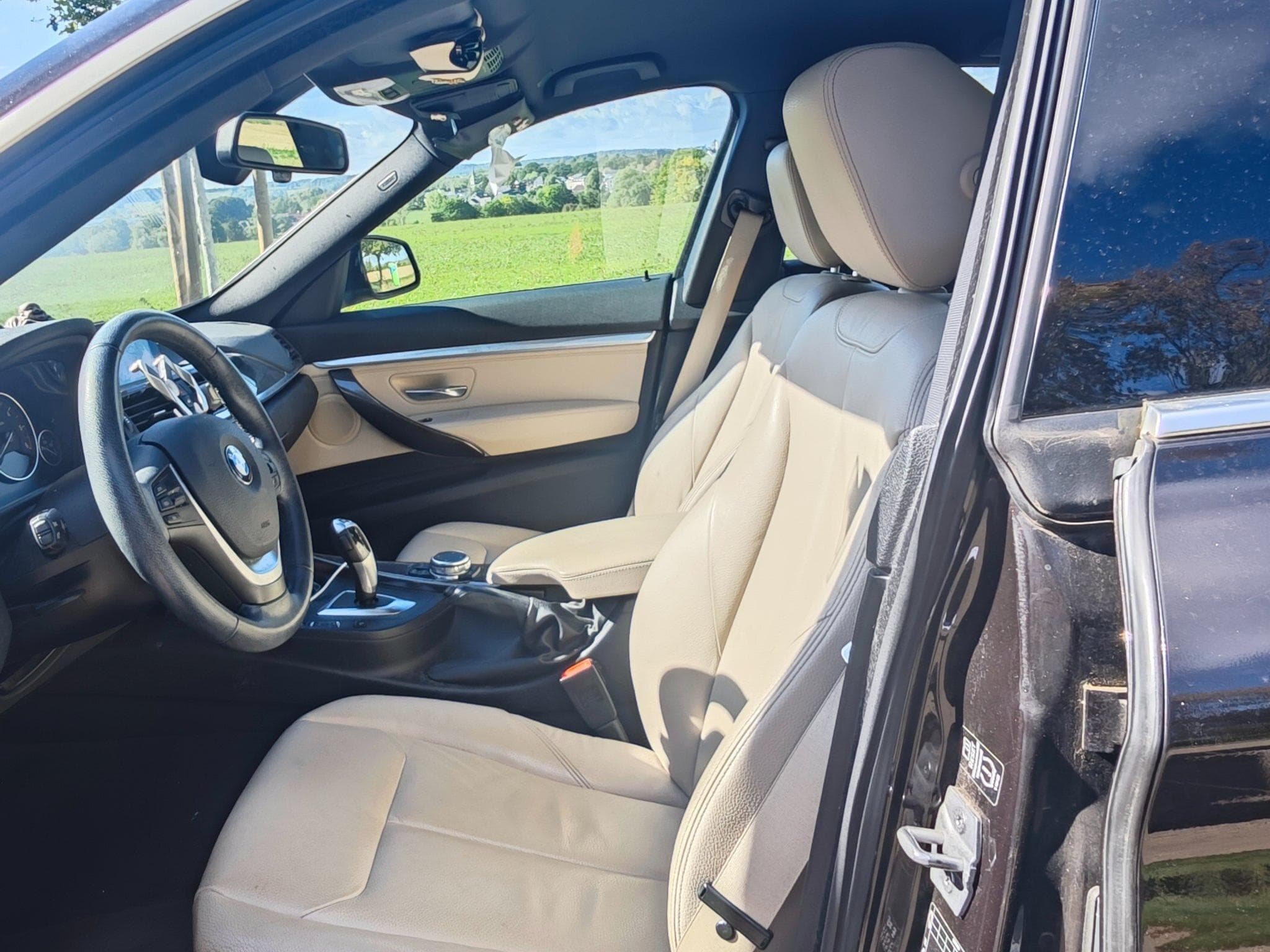 BMW 320 GT (2015) - Photo 3