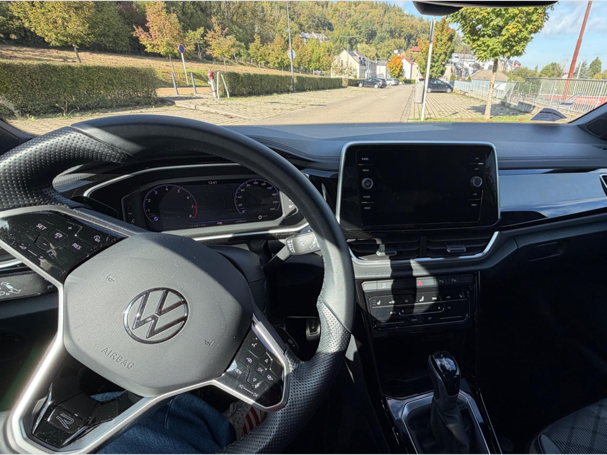 VW T-Roc R-Line 1,5 TSI (2022) - Foto 8