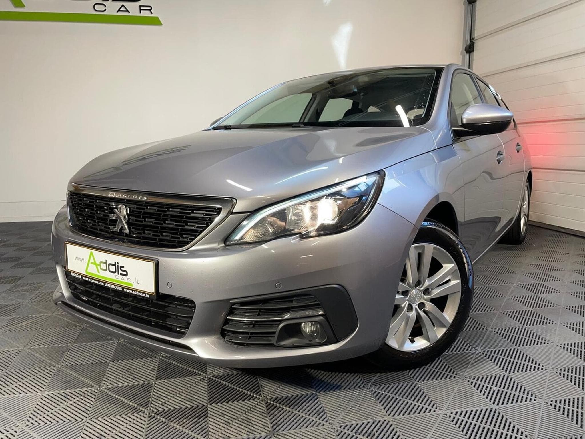 Peugeot 308 SW 1.5 BlueHDI 130 ACTIVE EAT8 GPS CARPLAY (2020) - Photo 15