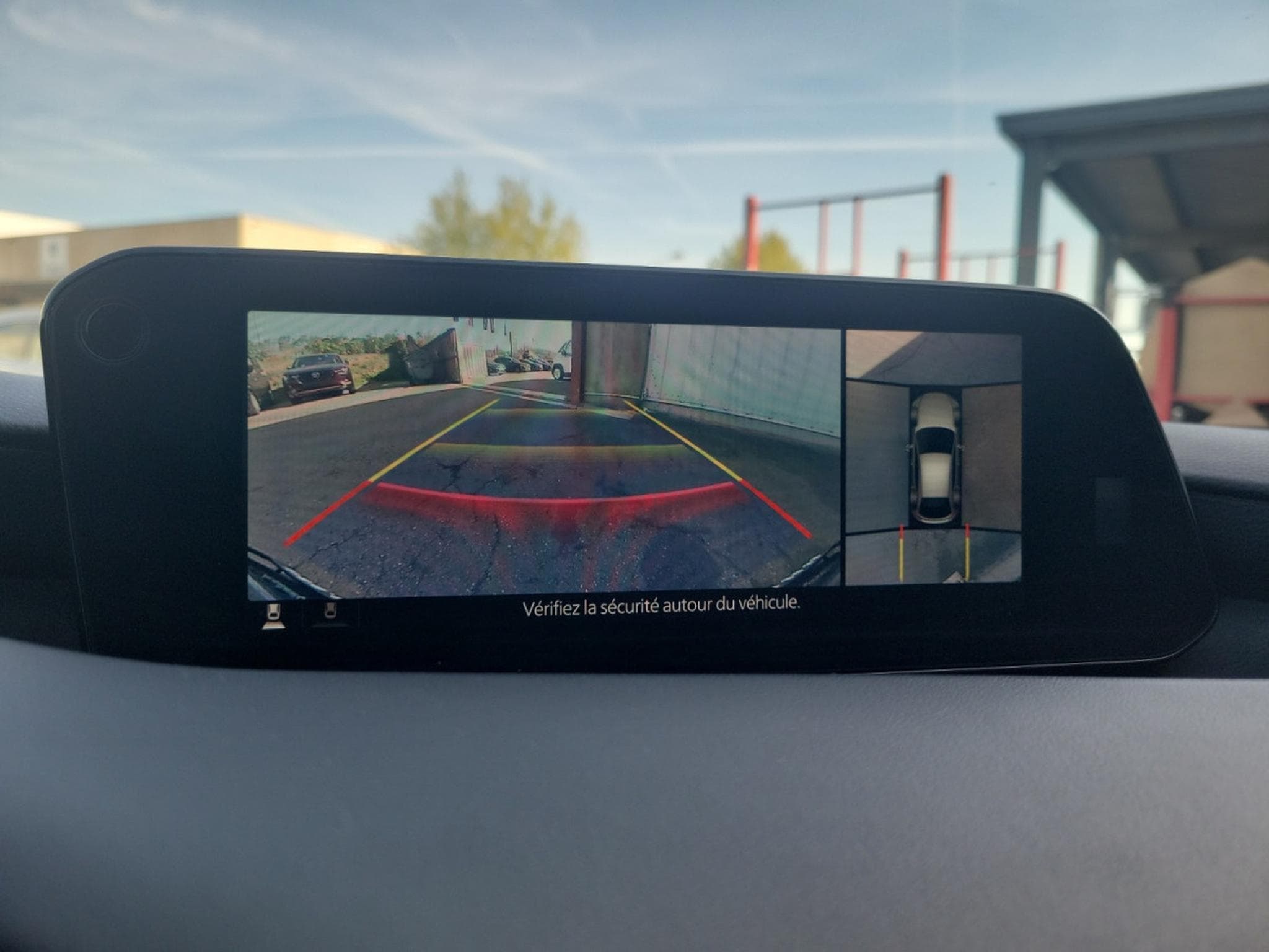 Mazda 3 2.0 SKYACTIV-G 6MT 122 SKYDRIVE SPORT (2019) - Foto 21