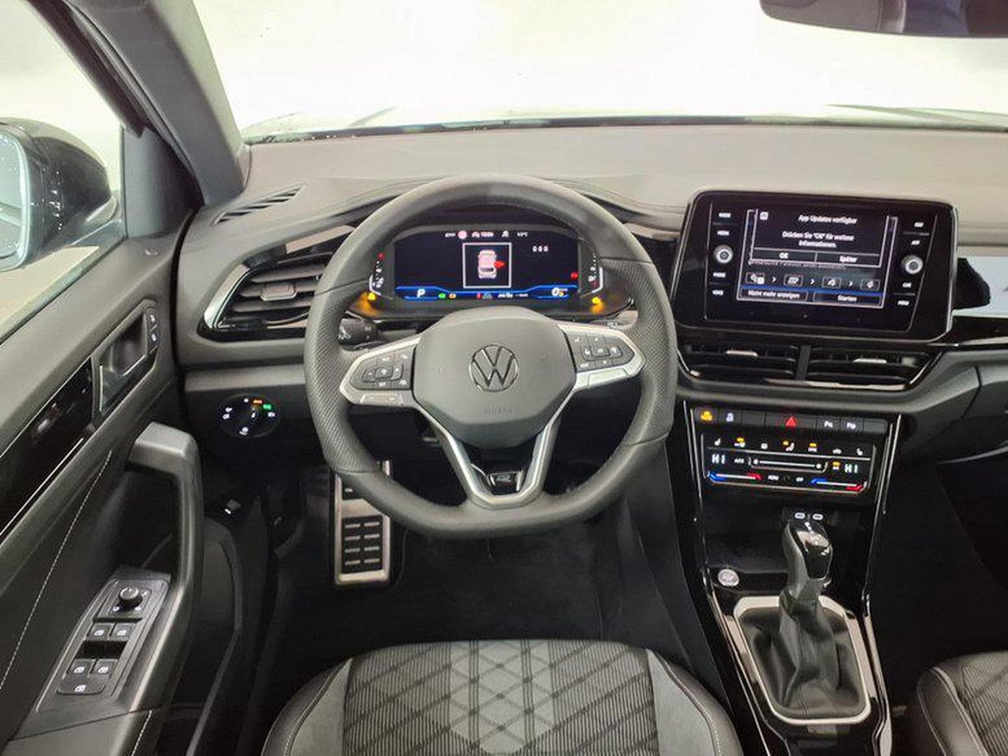 VW T-Roc R-Line 1.5 TSI 7-Gang-DSG (2026) - Foto 12