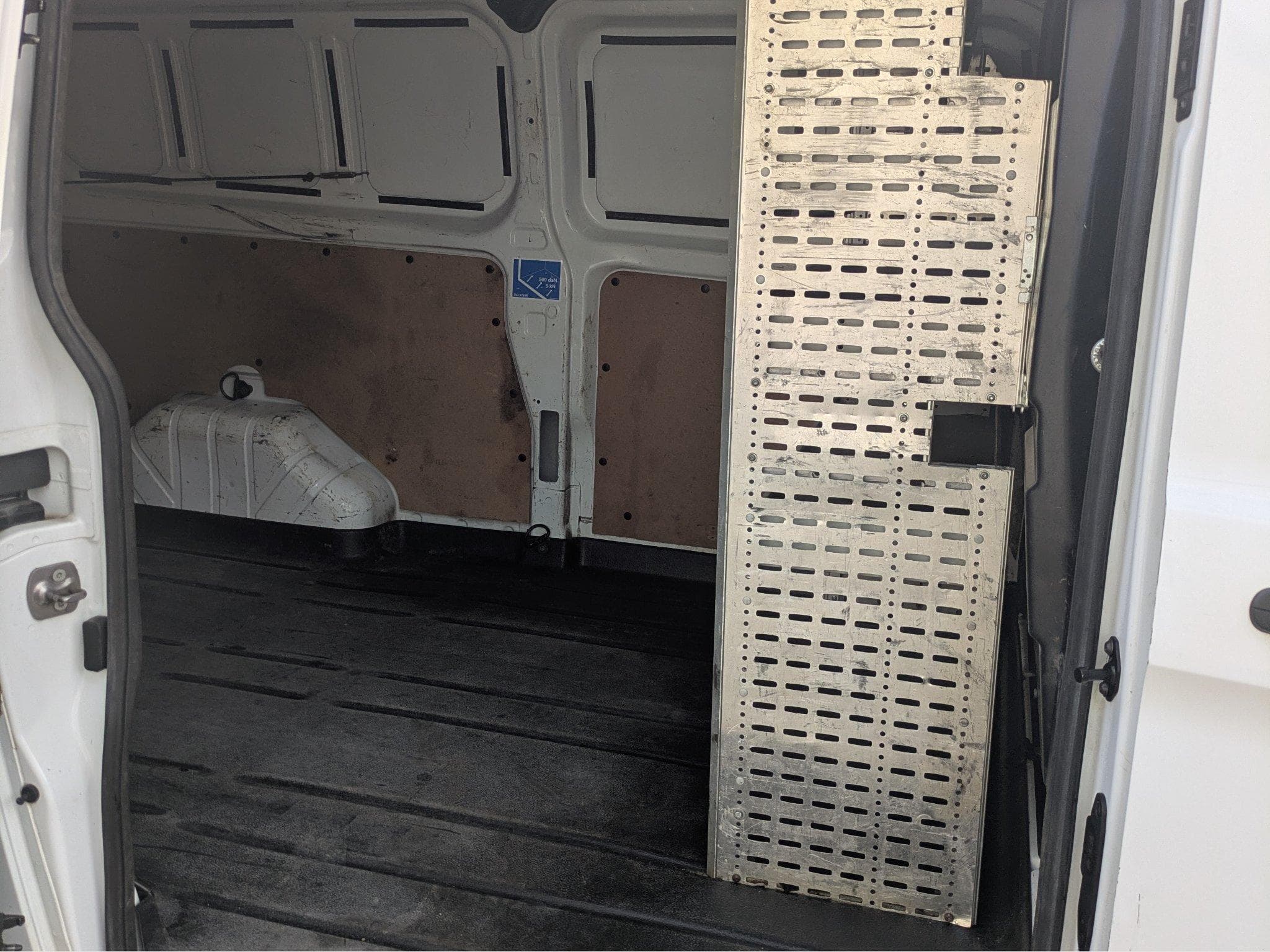 Ford Transit Custom 300L Fourgon L2H2 (2022) - Photo 9