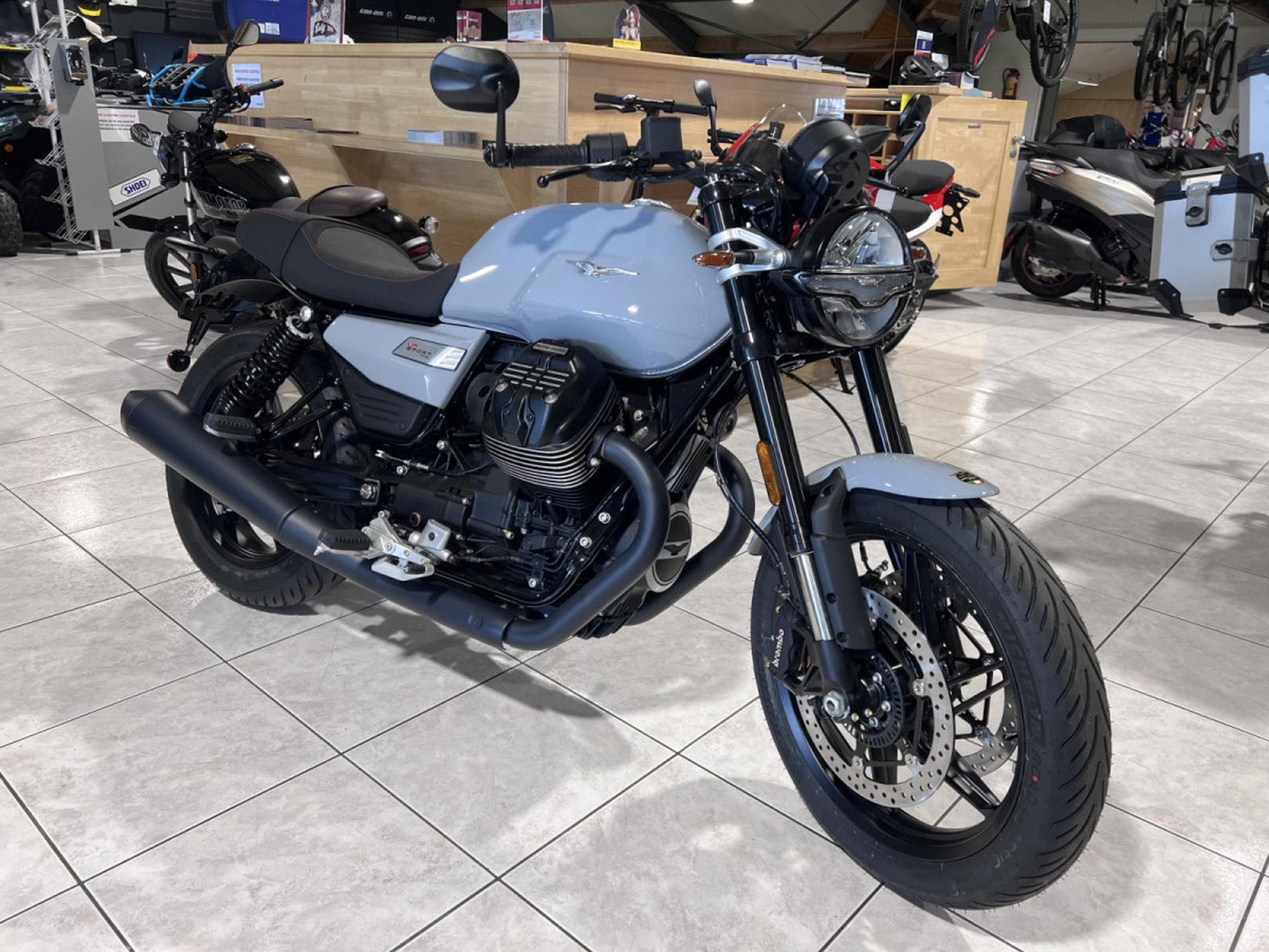 Moto Guzzi V7 SPORT (2026) - Photo 8