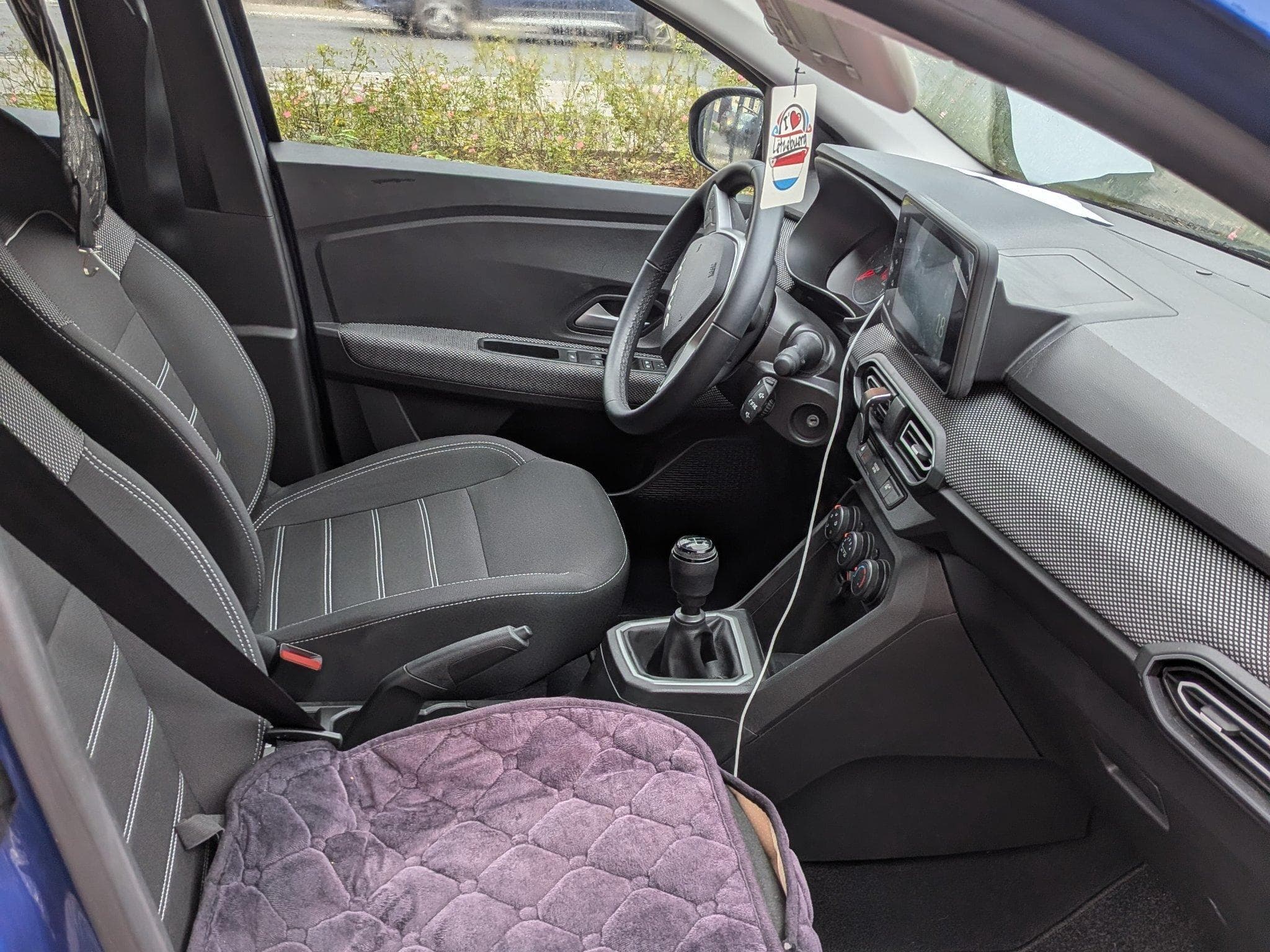 Dacia Sandero Expression Sce 65 bleu IRON (2023) - Photo 9