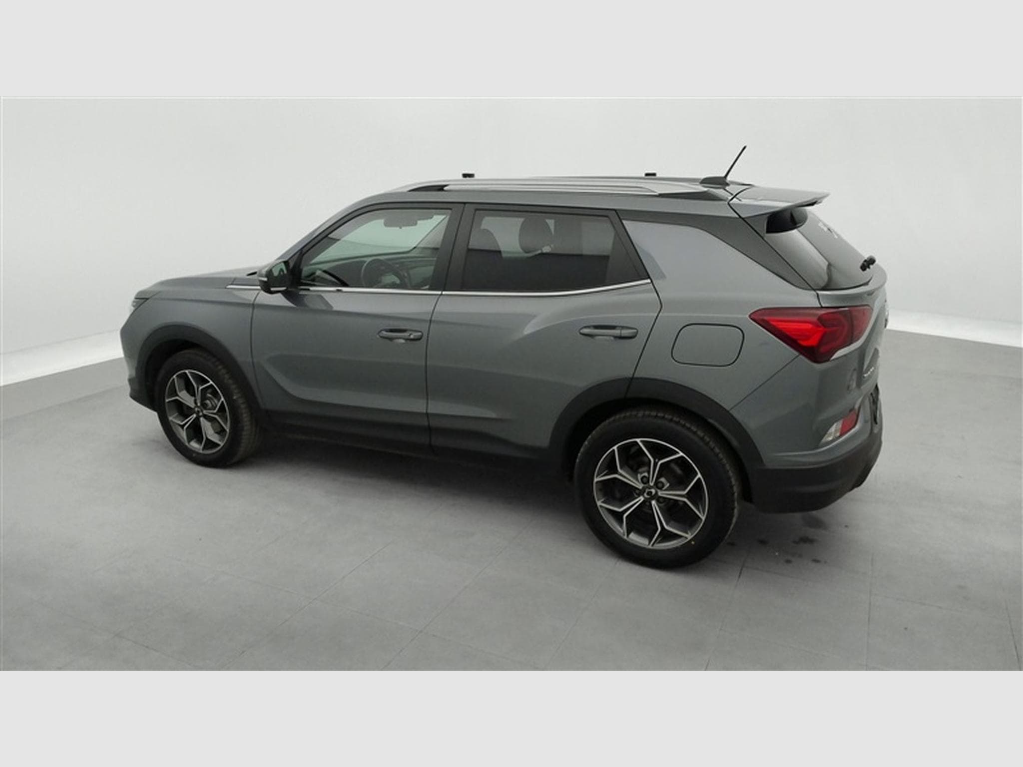 SsangYong Korando 1.5 T-GDI 163Cv BVA Quartz CARPLAY / CAMERA / ALU / PDC (2022) - Photo 25