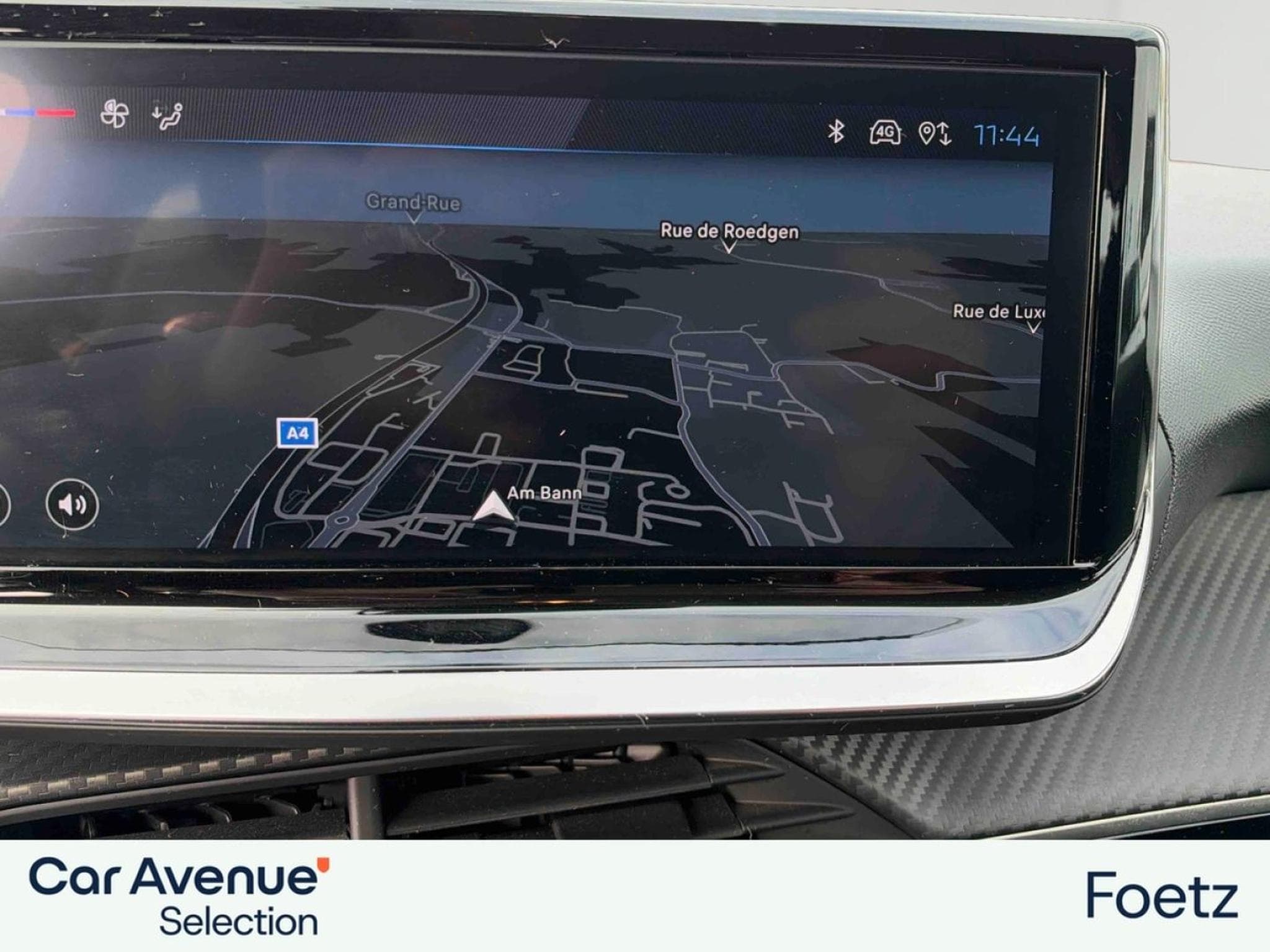 PEUGEOT 208 1.2 PureTech 75ch S&S Active (2024) - Photo 12
