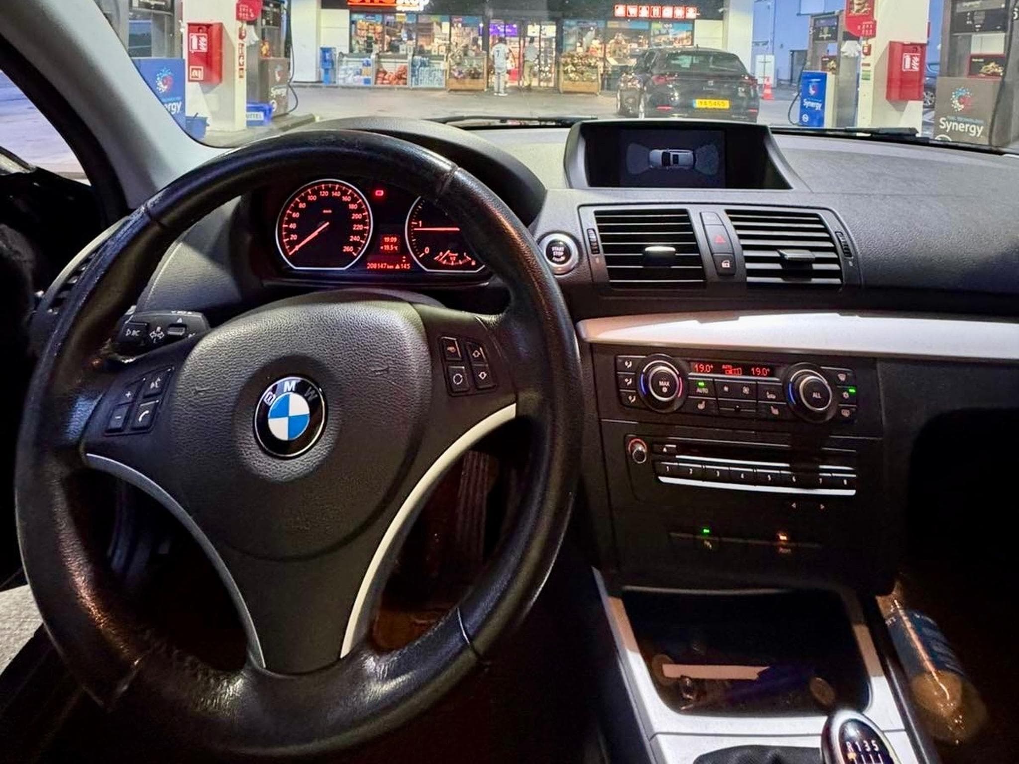 BMW 120 Edition Sport Toit ouvrant Apple Carplay (2011) - Photo 3