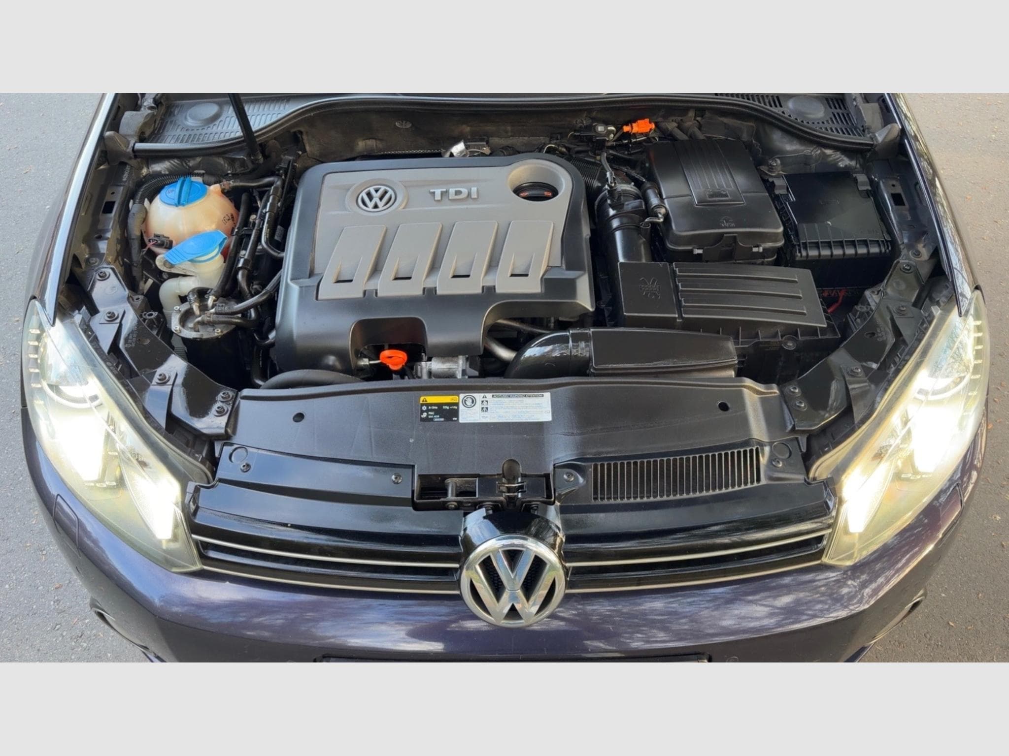 VW Golf 2.0 Tdi Cabriolet (2013) - Photo 9