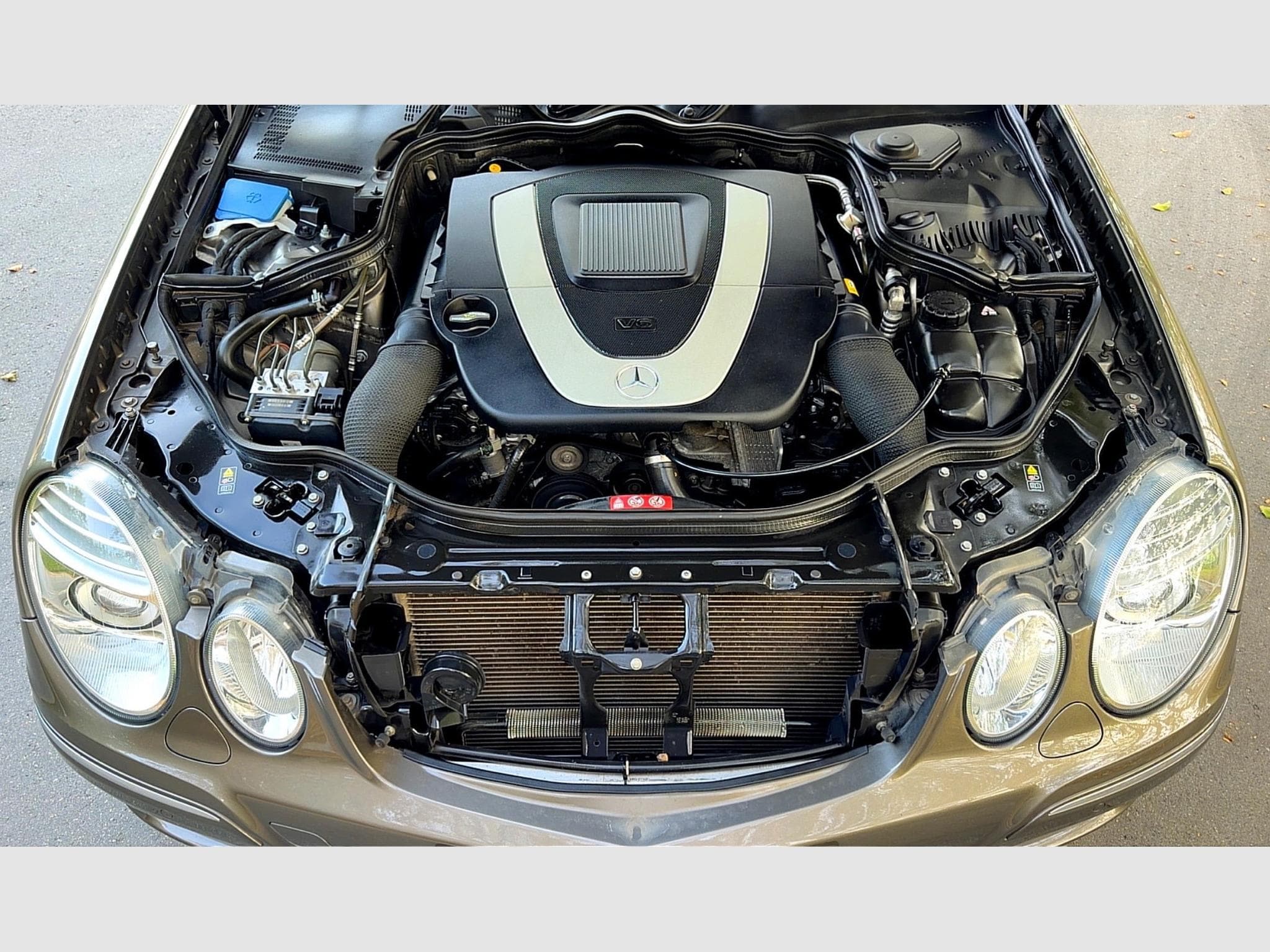 Mercedes E 350 Elegance Auto. (2008) - Photo 10