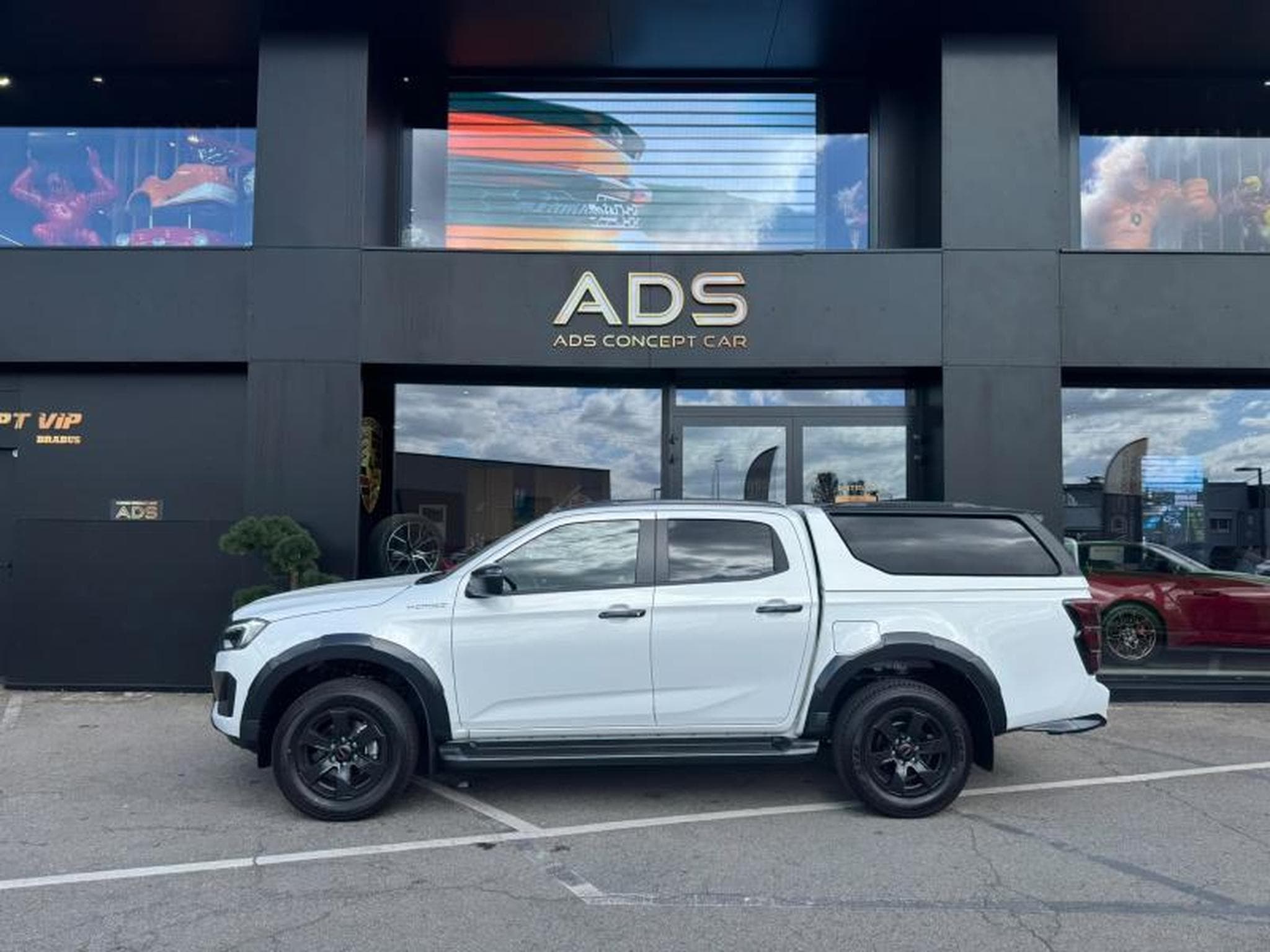 Isuzu D-Max 1.9 163CH Double Cabine (2026) - Foto 23