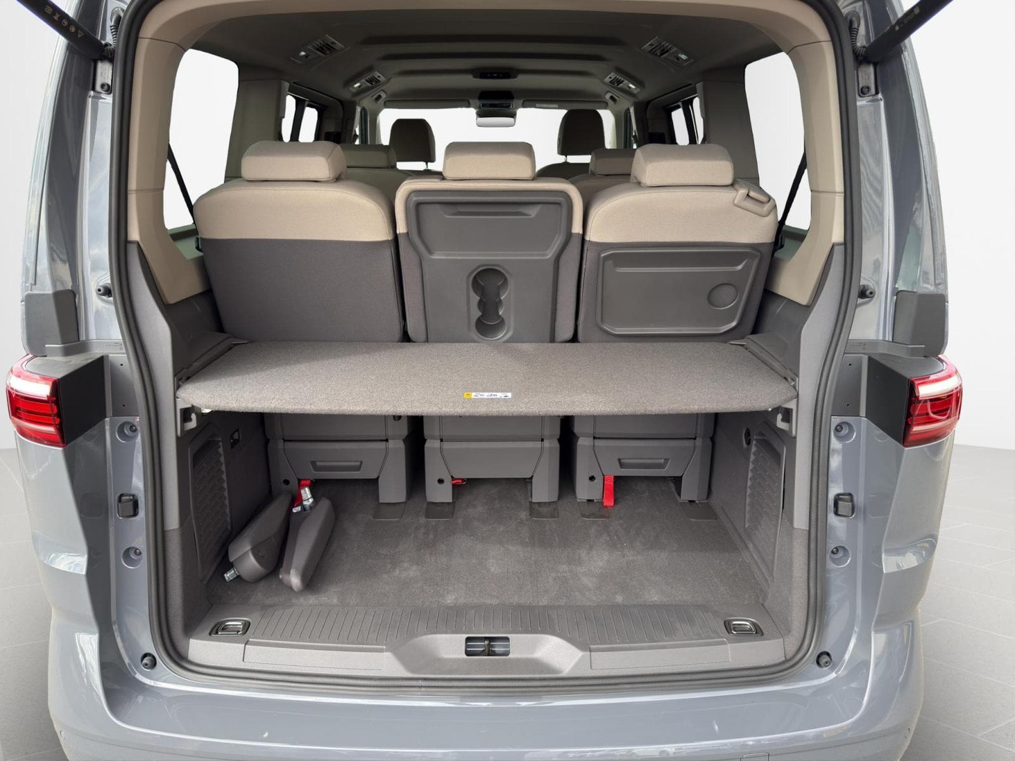 VW T7 LIFE (2026) - Foto 17