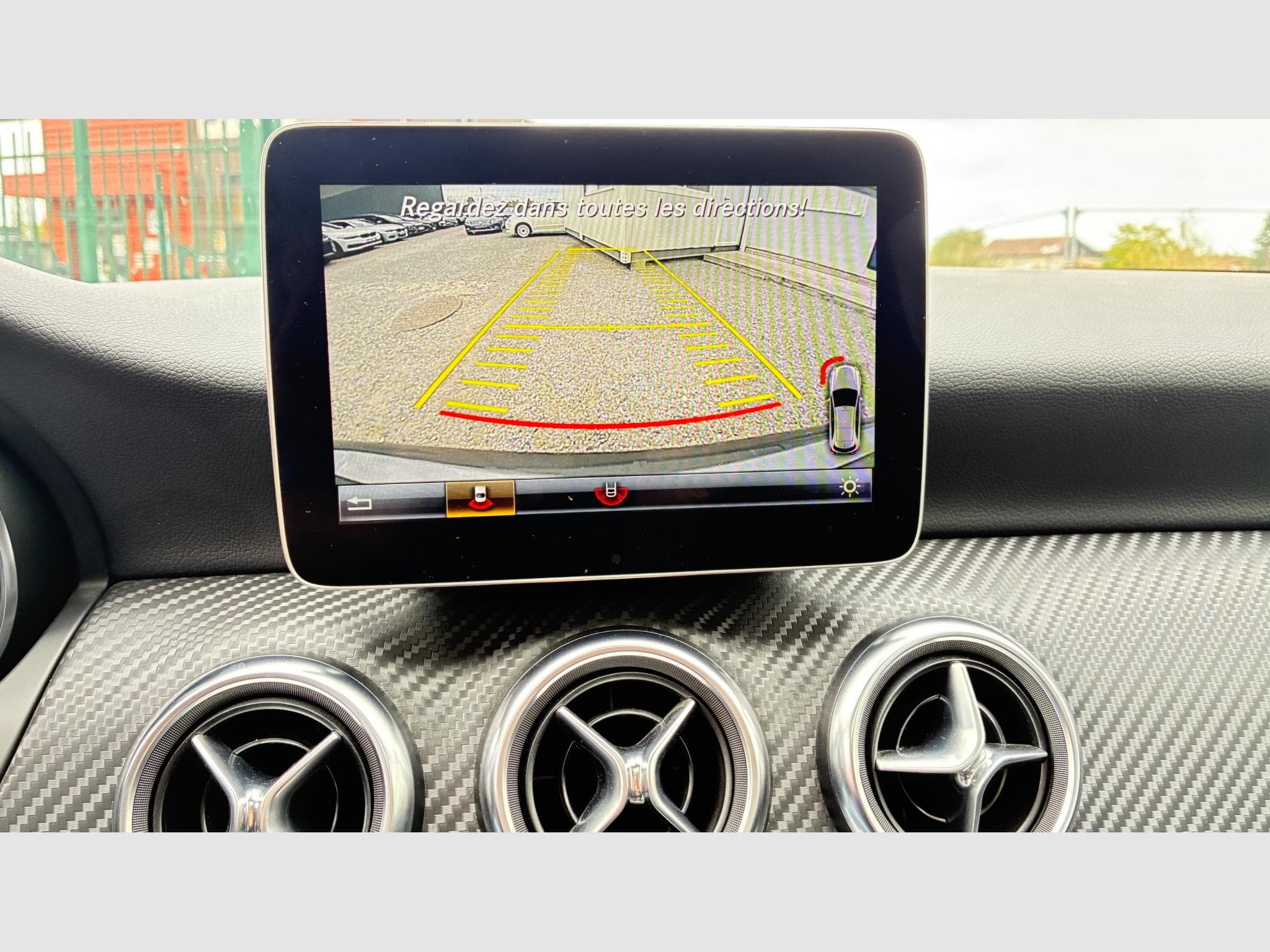 Mercedes A 200 Sport Édition 156 ch 7G-DCT (2018) - Photo 19