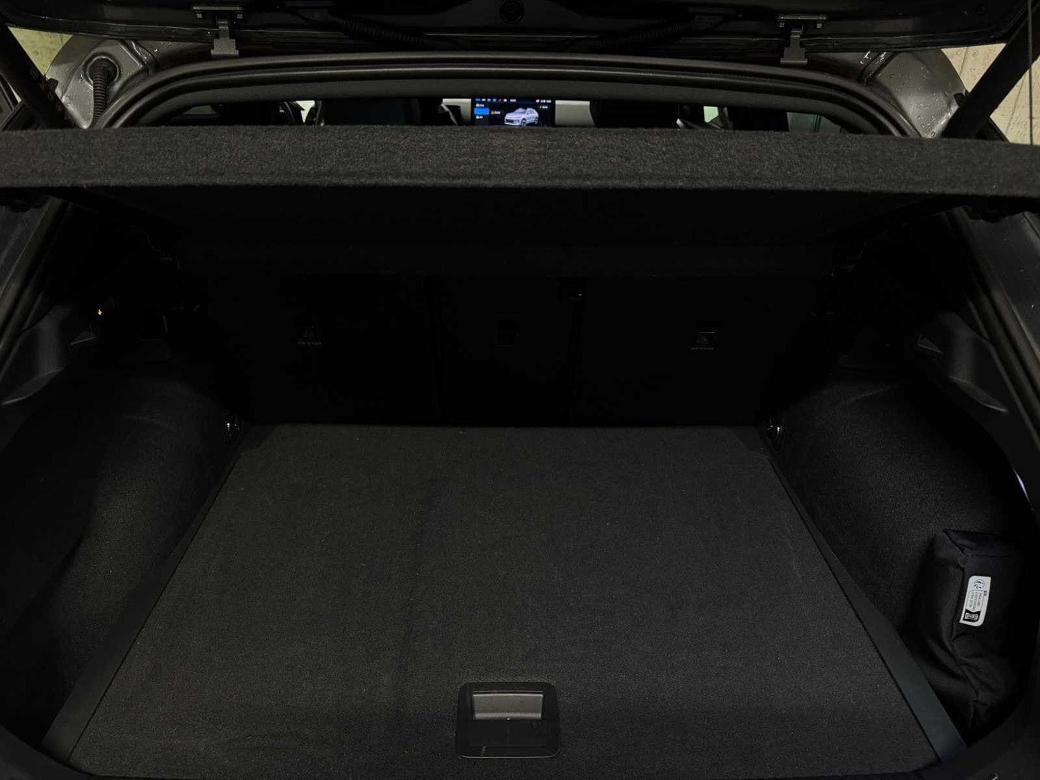 VW T-Roc R-Line (2026) - Photo 50