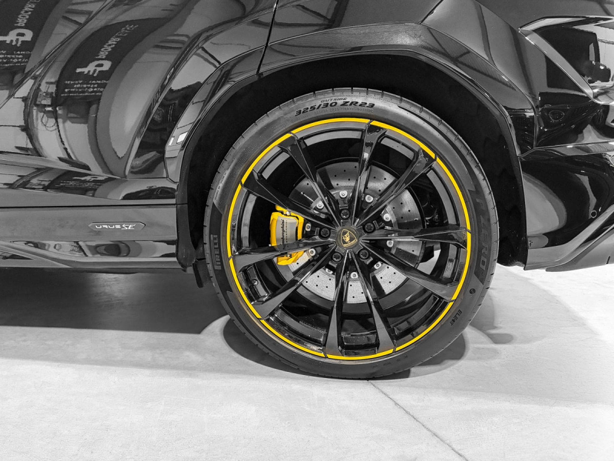 Lamborghini Urus URUS SE 800cv/HUD/PANO/ACC/VOLL (2025) - Foto 22