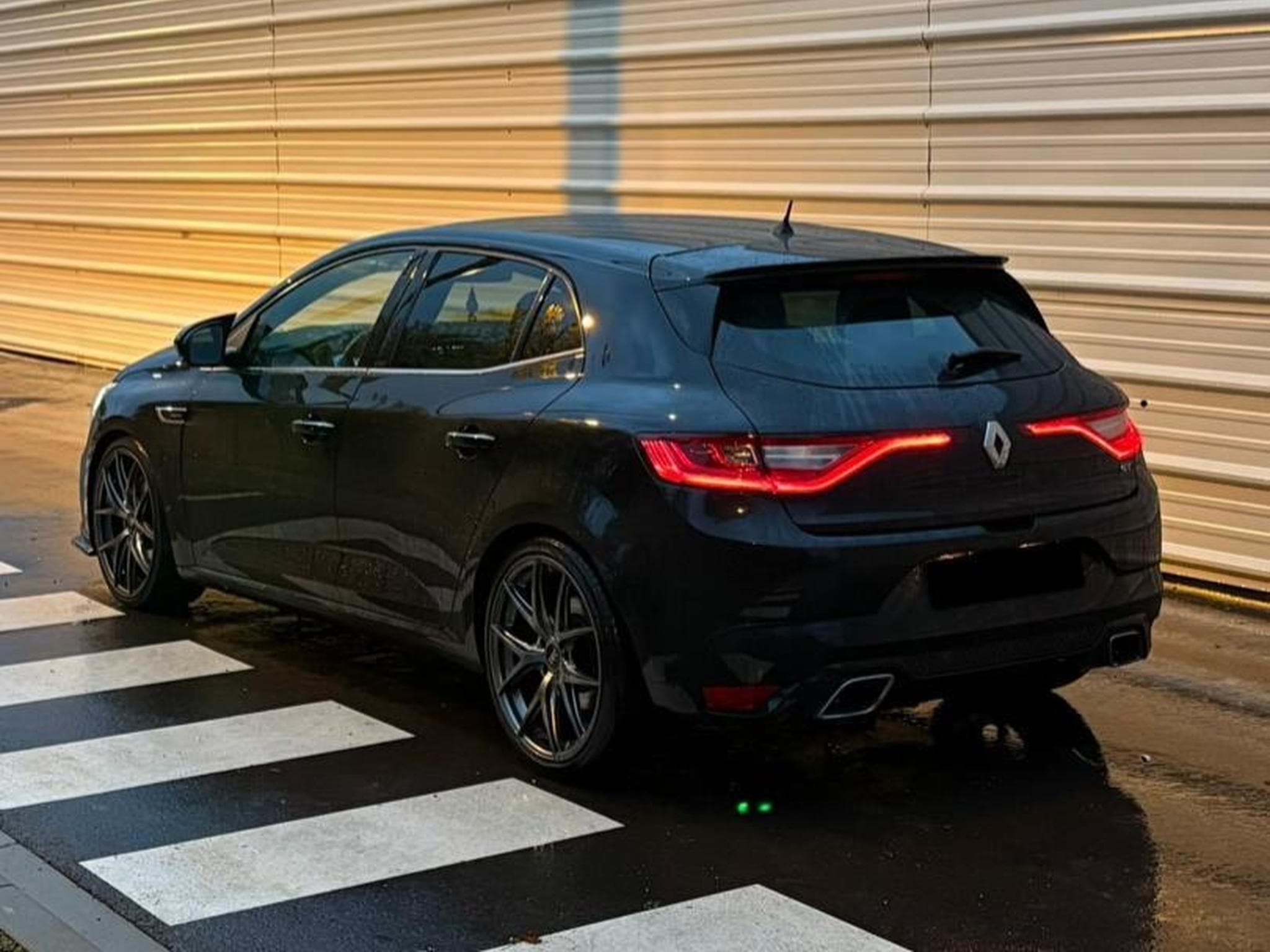 Renault Megane 4 GT (2016) - Foto 3