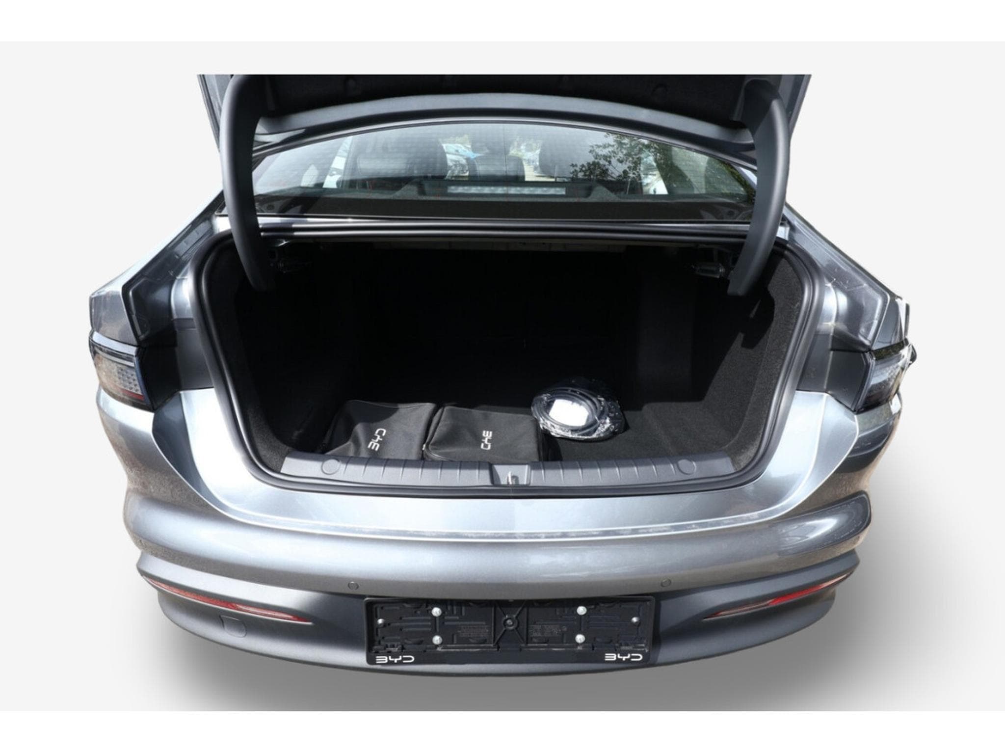 BYD Seal 5 1.5 PHEV 212 Automatique Design (2026) - Photo 11
