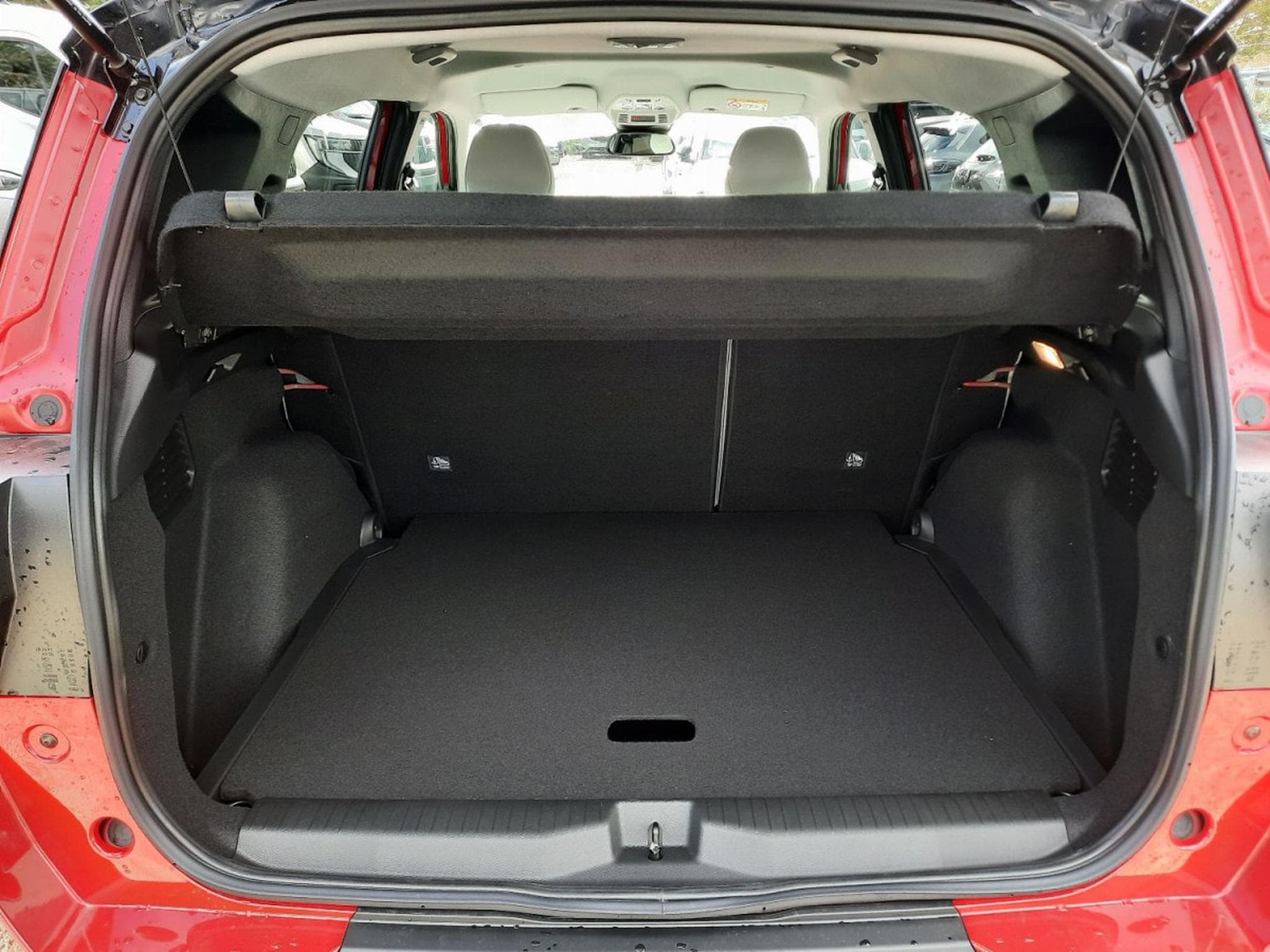 Citroën C3 Aircross 1.2 Hybrid e-DSC6 145 Max (2026) - Photo 24