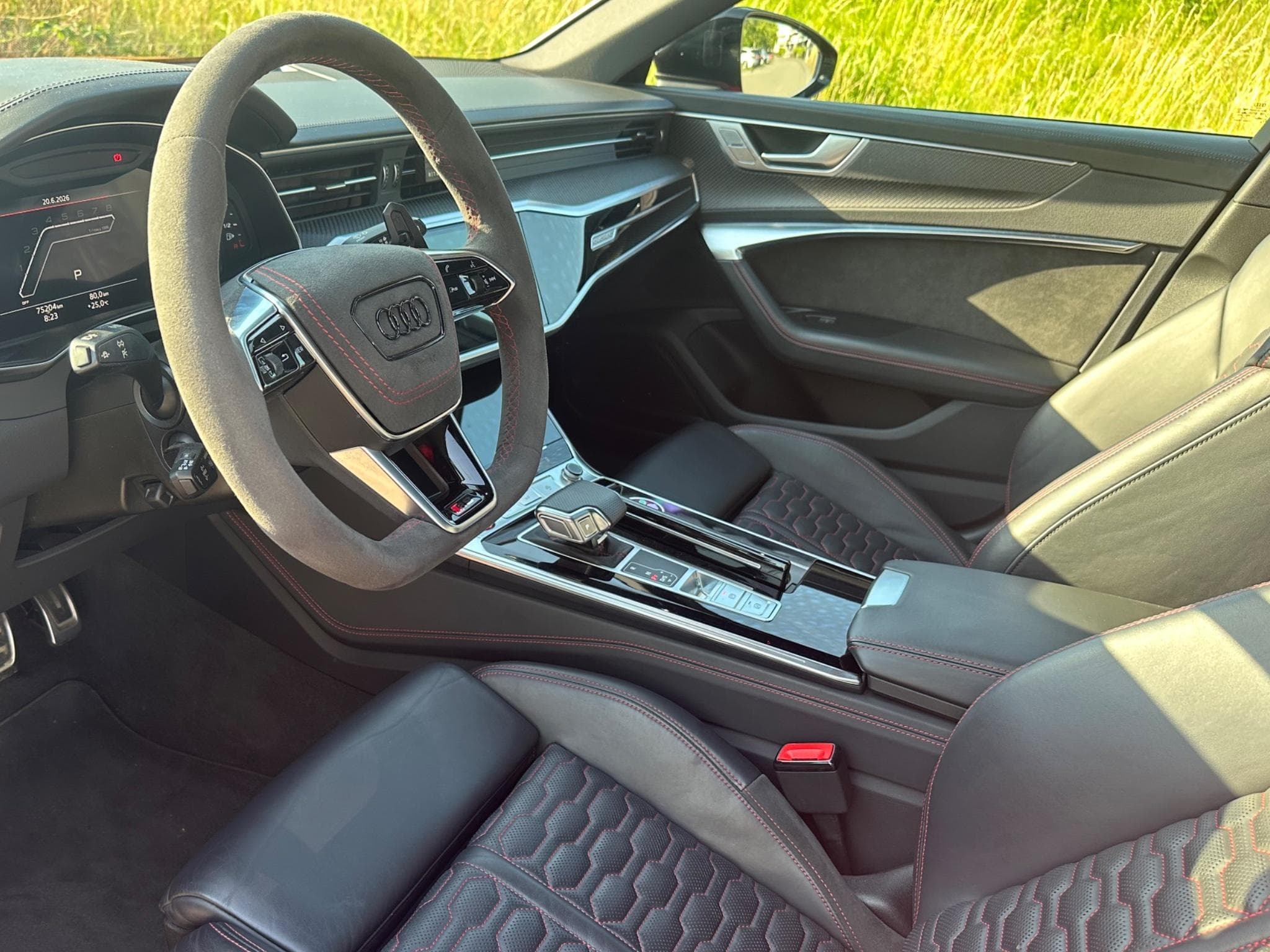 Audi RS6 Full options (2021) - Photo 3