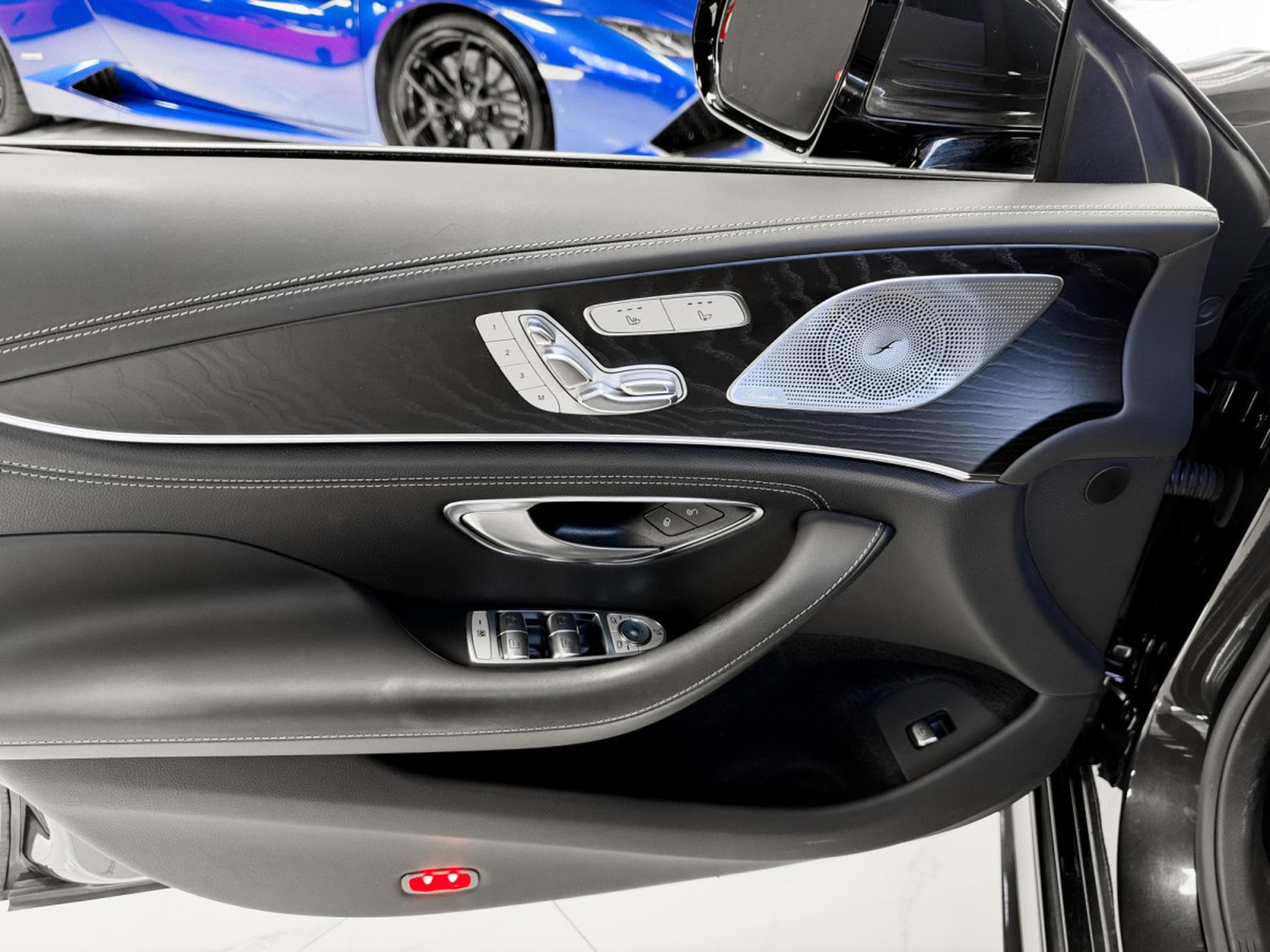 Mercedes CLS 450 4MATIC AMG LINE / 360 / BURMESTER / AIR SUSP. / HEAD-UP (2022) - Photo 16