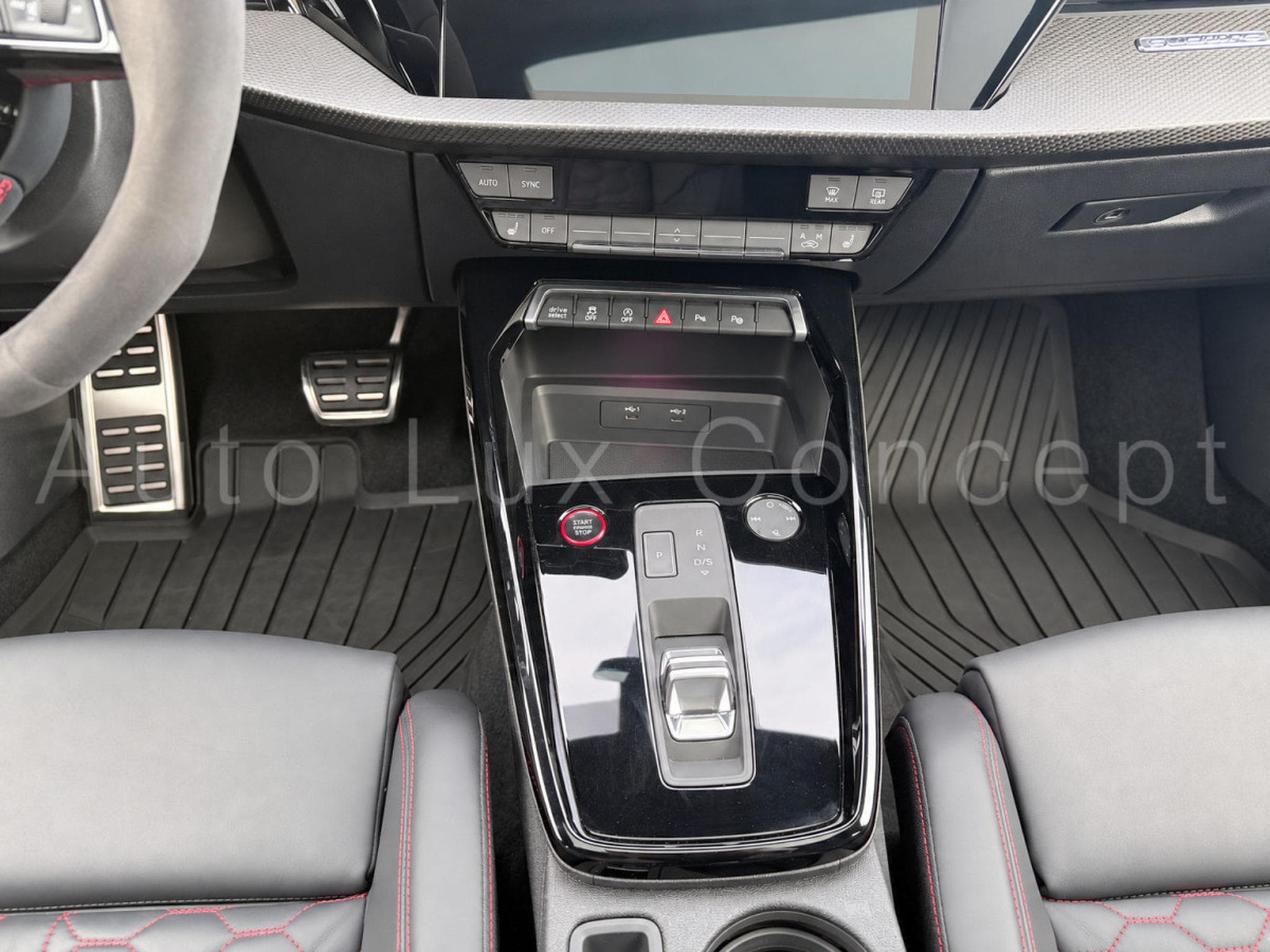 Audi RS3 Sportback 2.5 TFSI quattro S tronic 7 (2022) - Photo 24