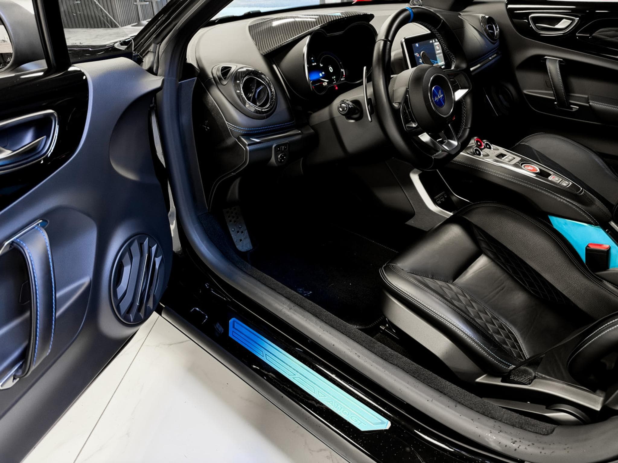 Alpine A110 GT (2024) - Photo 16
