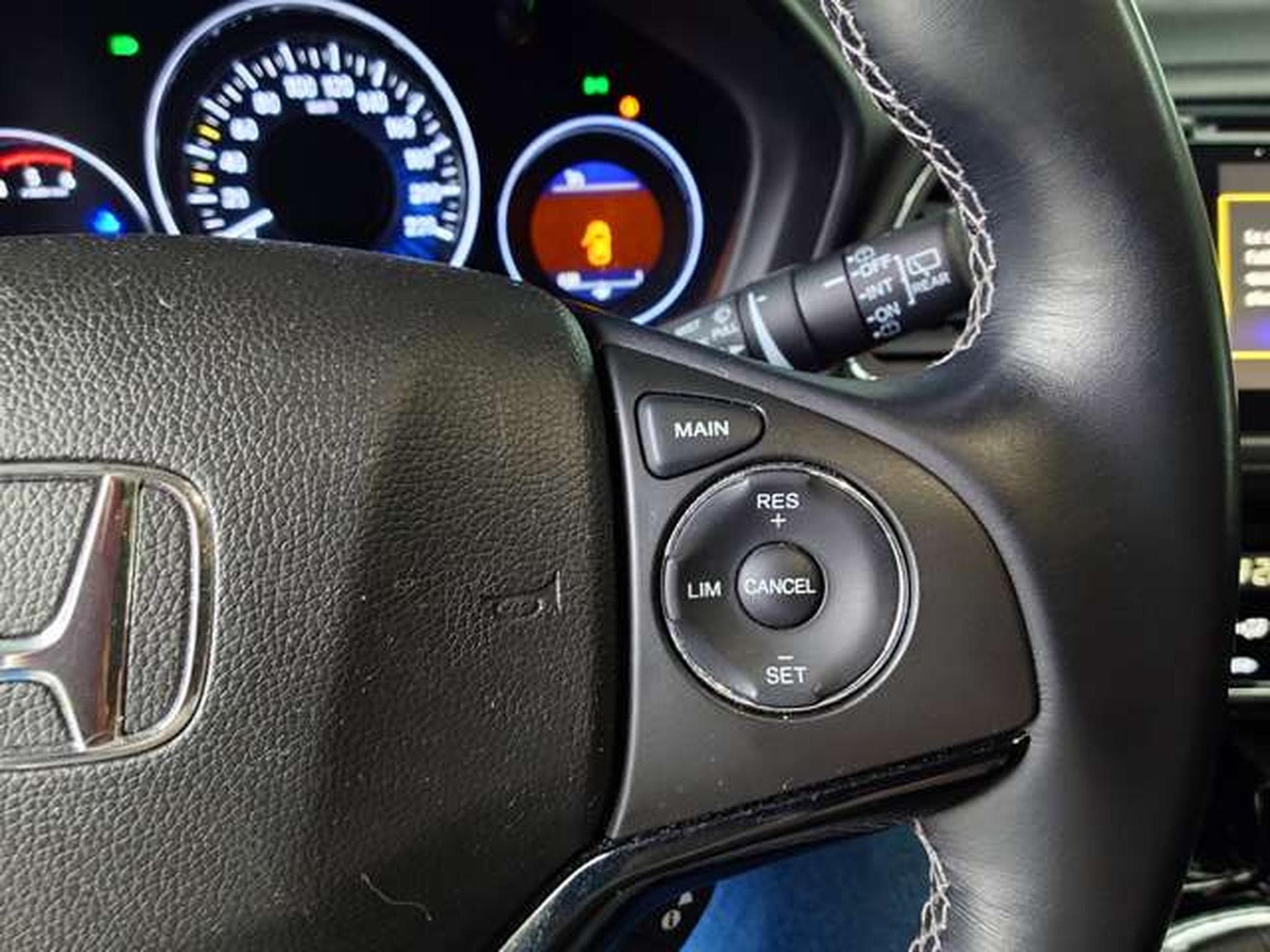 Honda HR-V HR-V 1.6 i-DTEC Executive 120 (EU6d-TEMP) (2019) - Photo 15