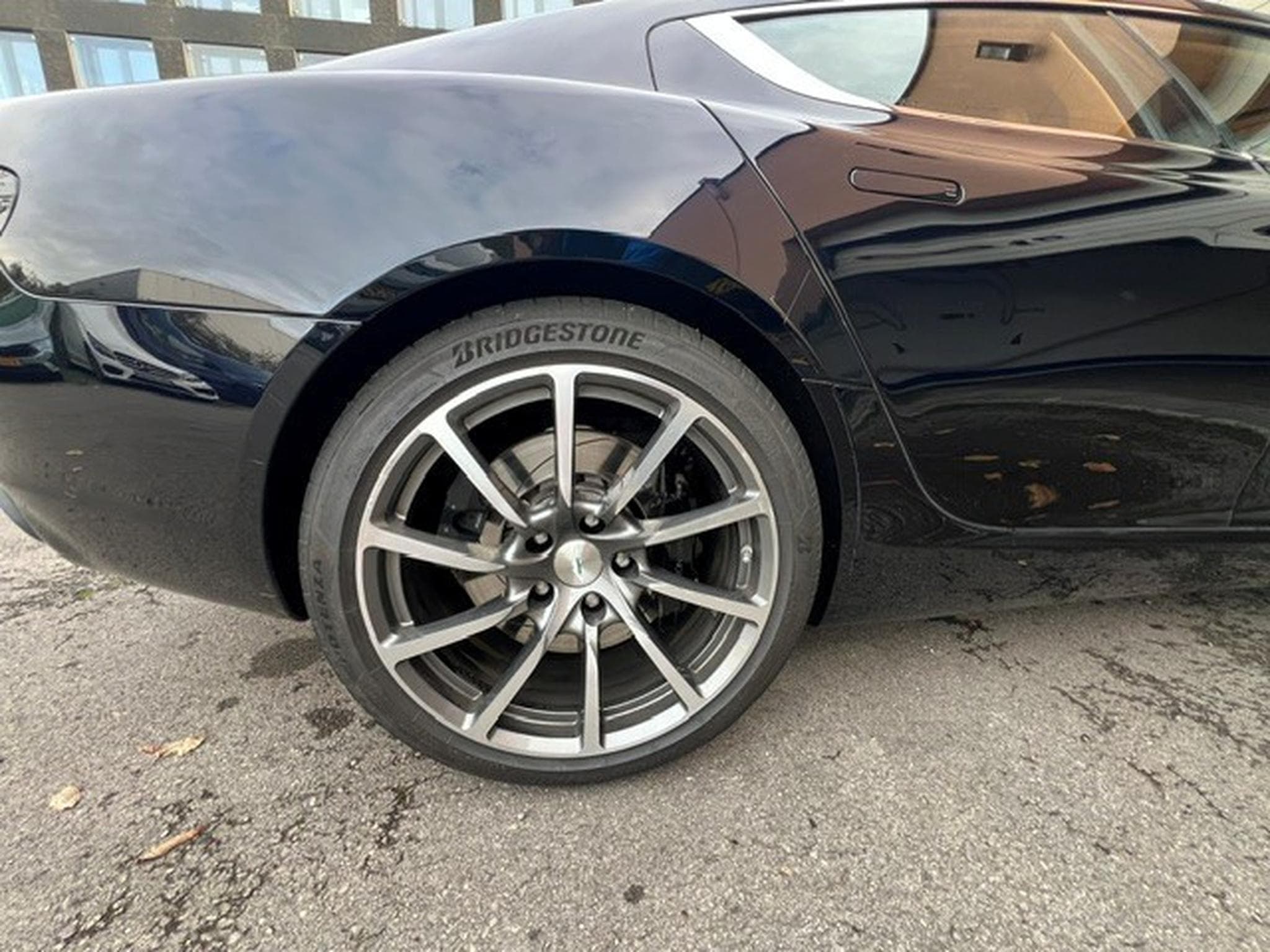 Aston-Martin Rapide Rapide 6.0 Touchtr 8G Auto-Shadow Edition (2017) - Photo 20