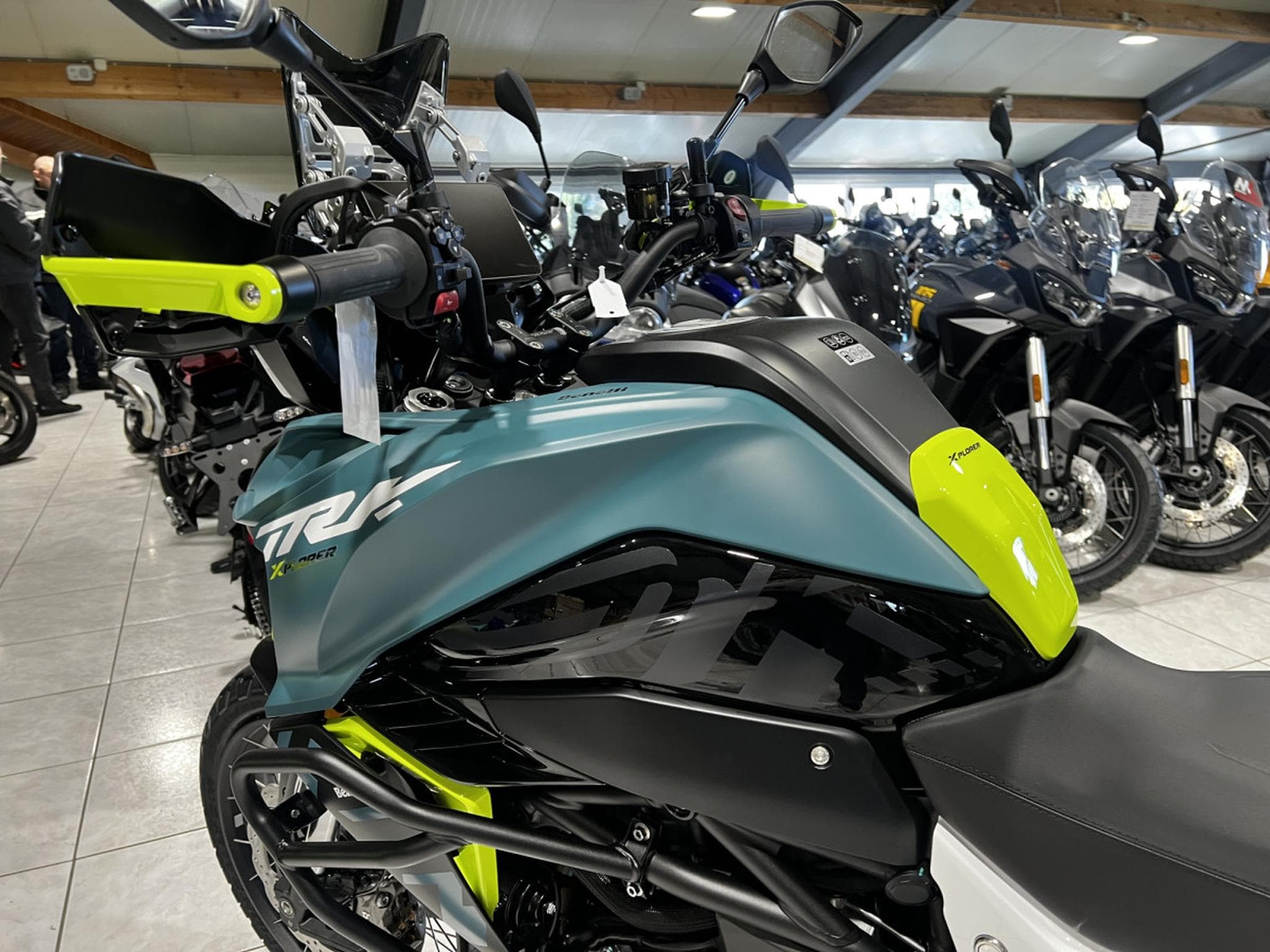 Benelli TRK 902 XPLORER (2026) - Photo 6