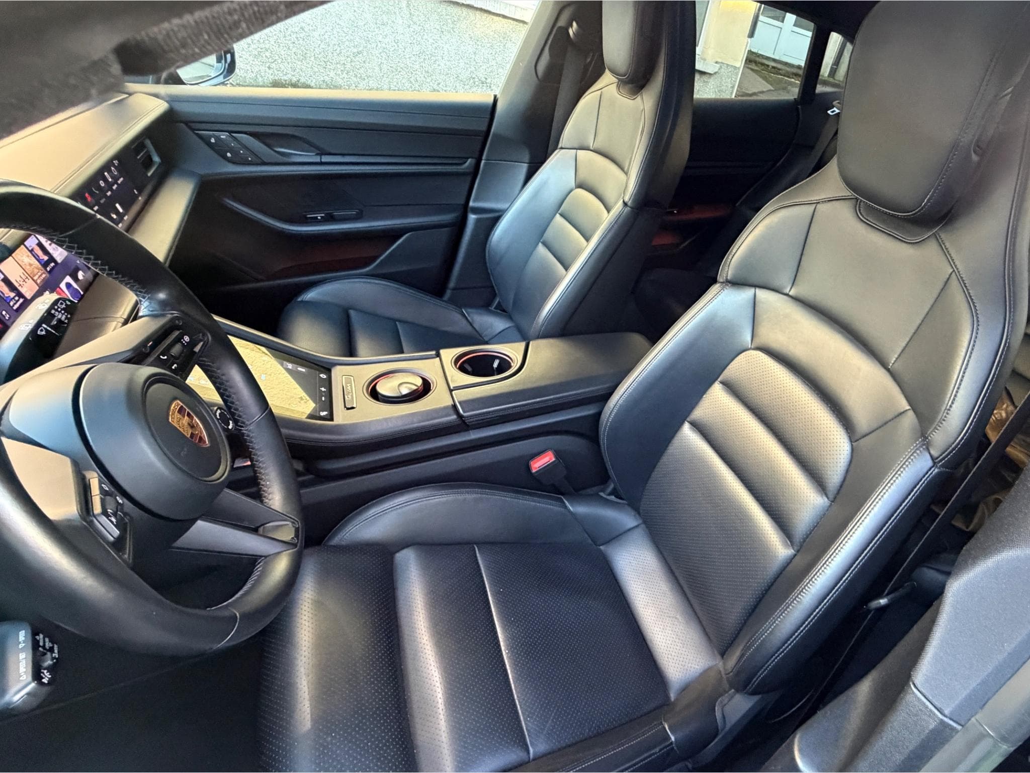Porsche Taycan Sport Turismo (2022) - Photo 3