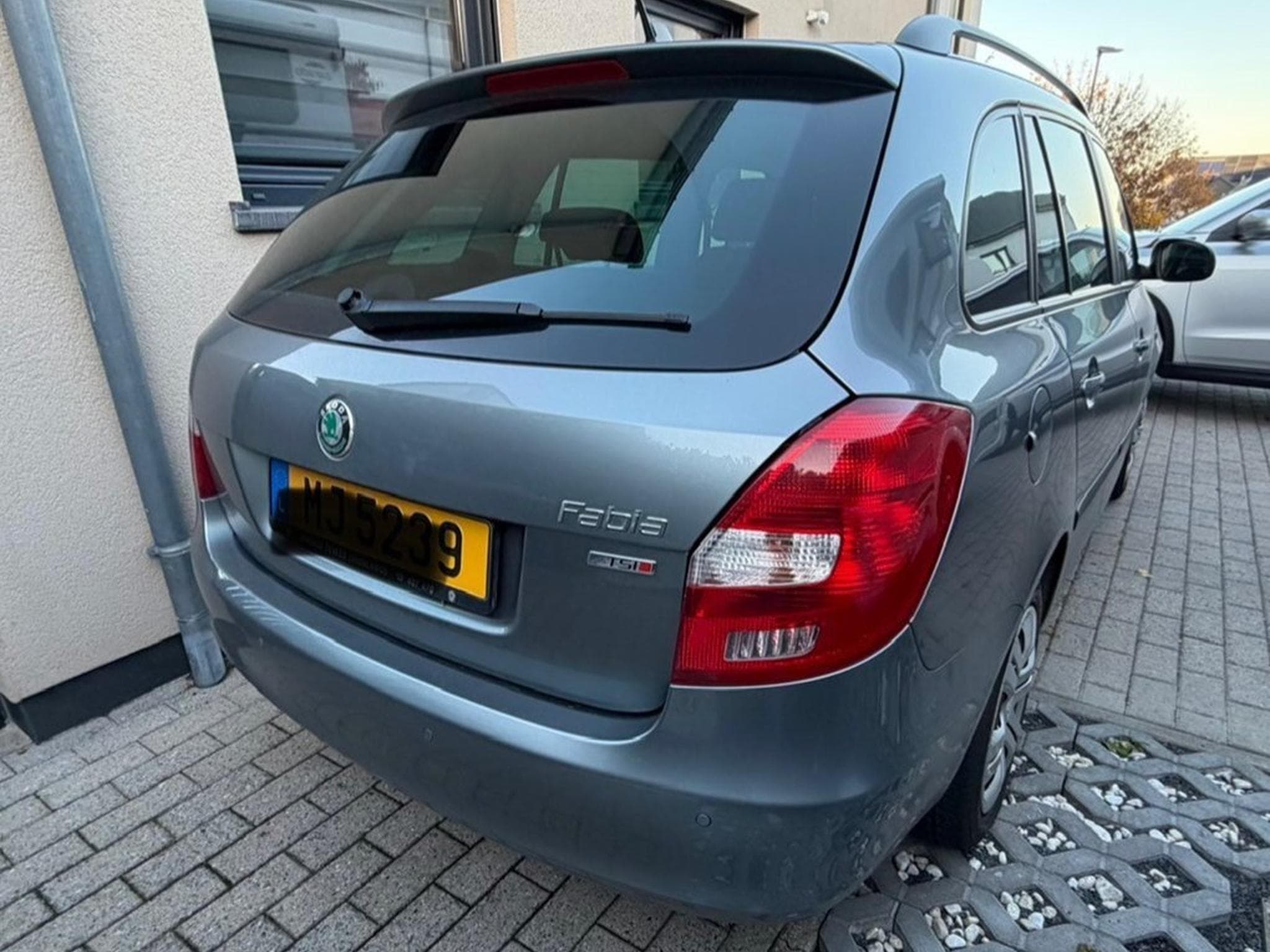 Skoda Fabia (2012) - Foto 2
