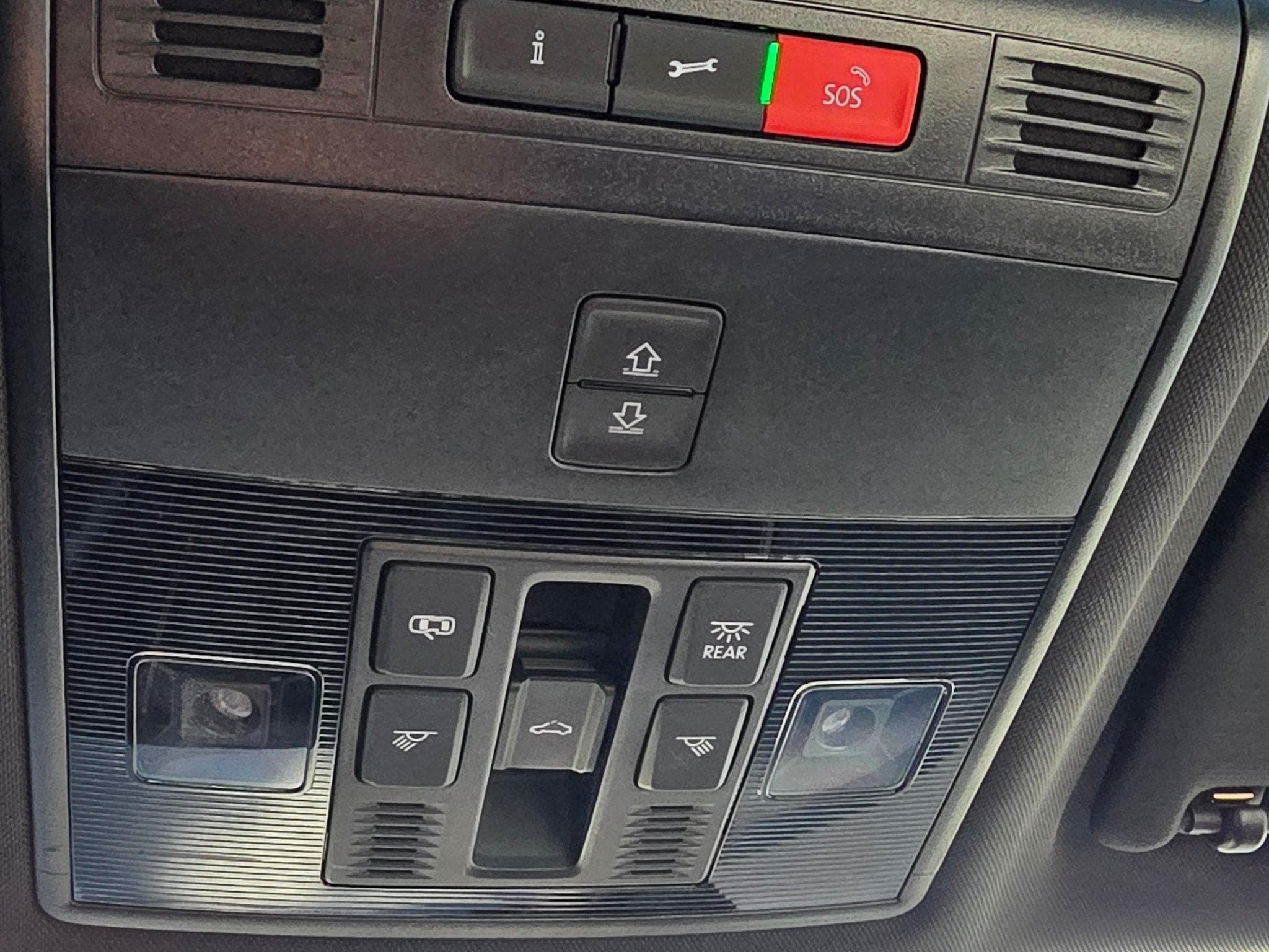 Cupra Ateca Tribe Edition (2023) - Photo 12